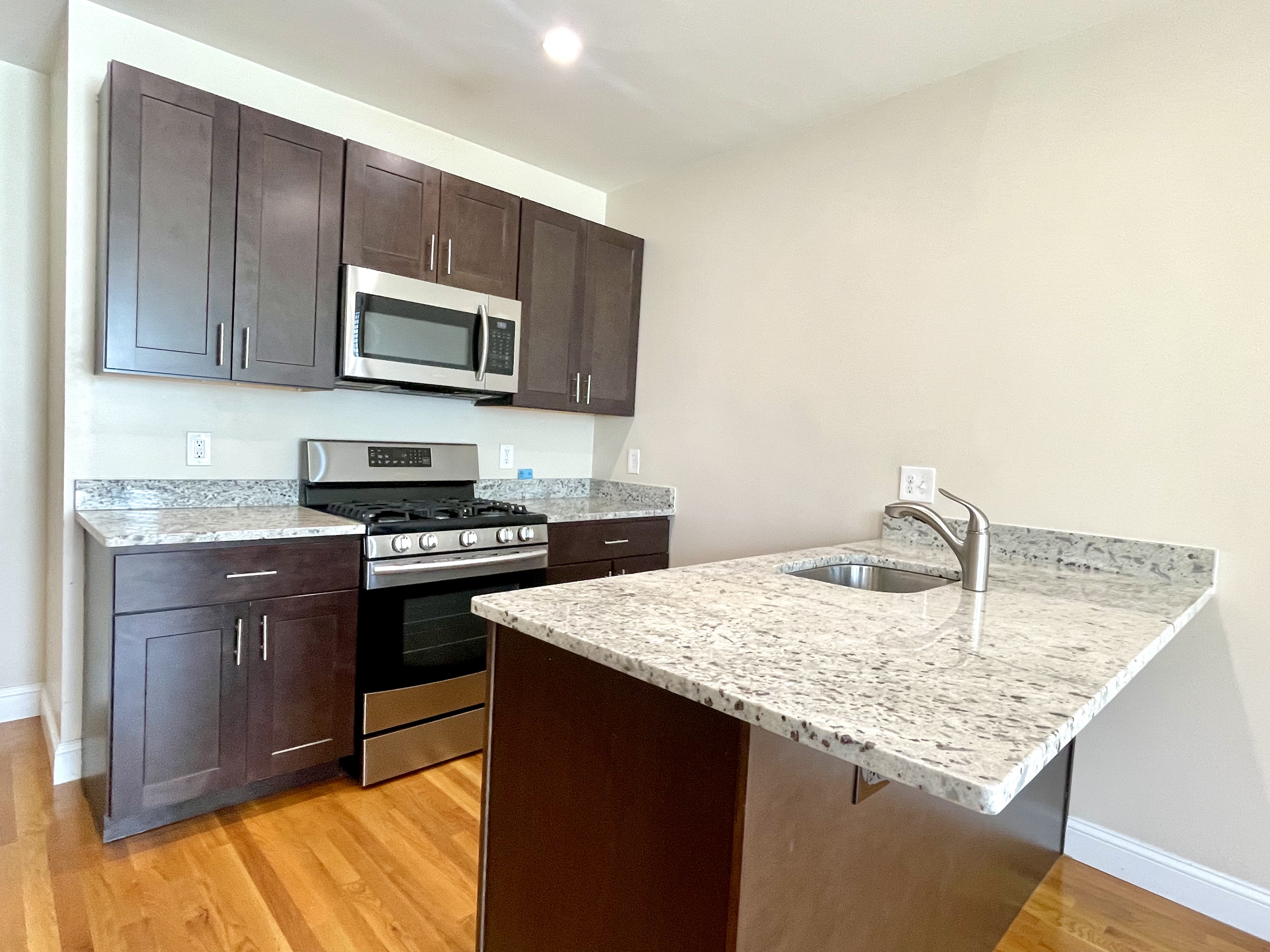 15 Plymouth St, Wellington-Harrington