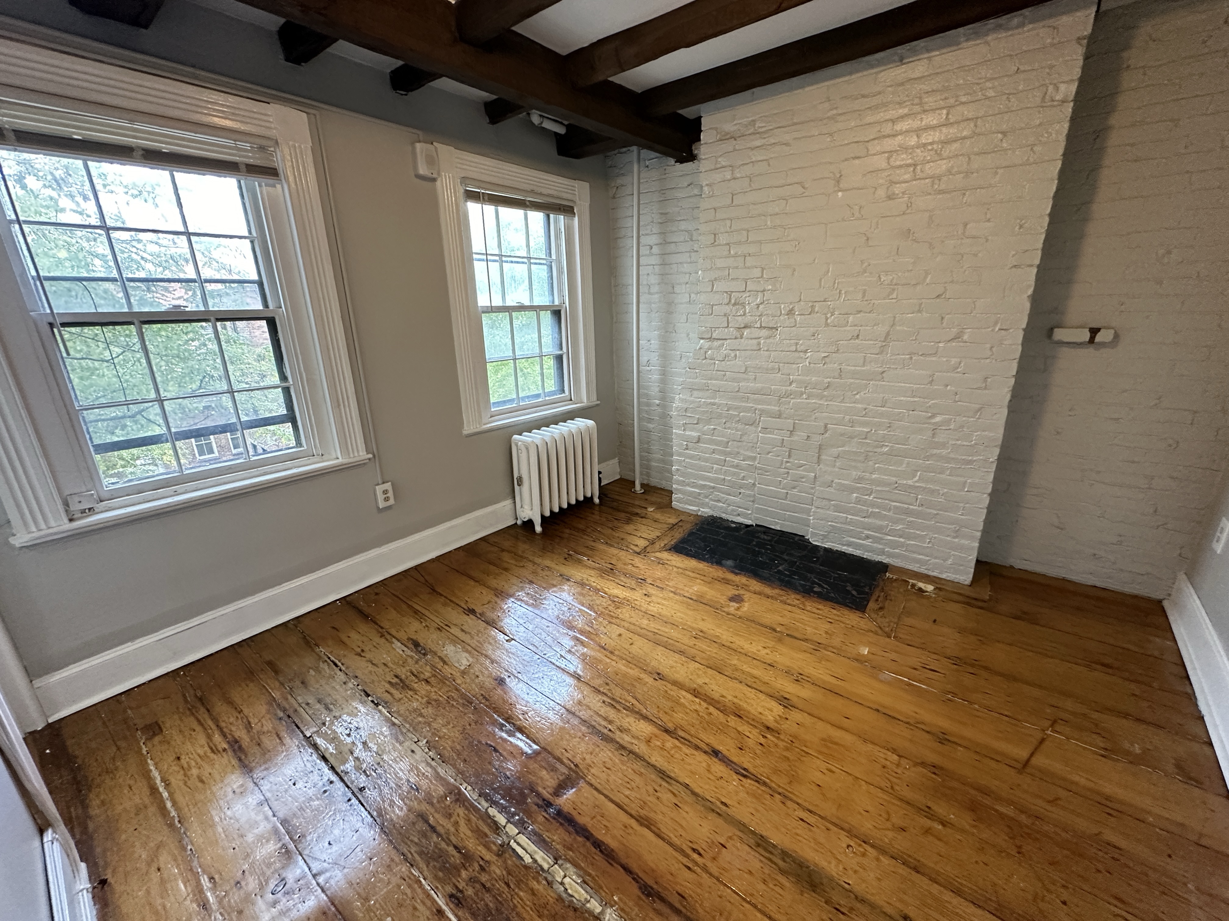 3 Champney Pl, Beacon Hill