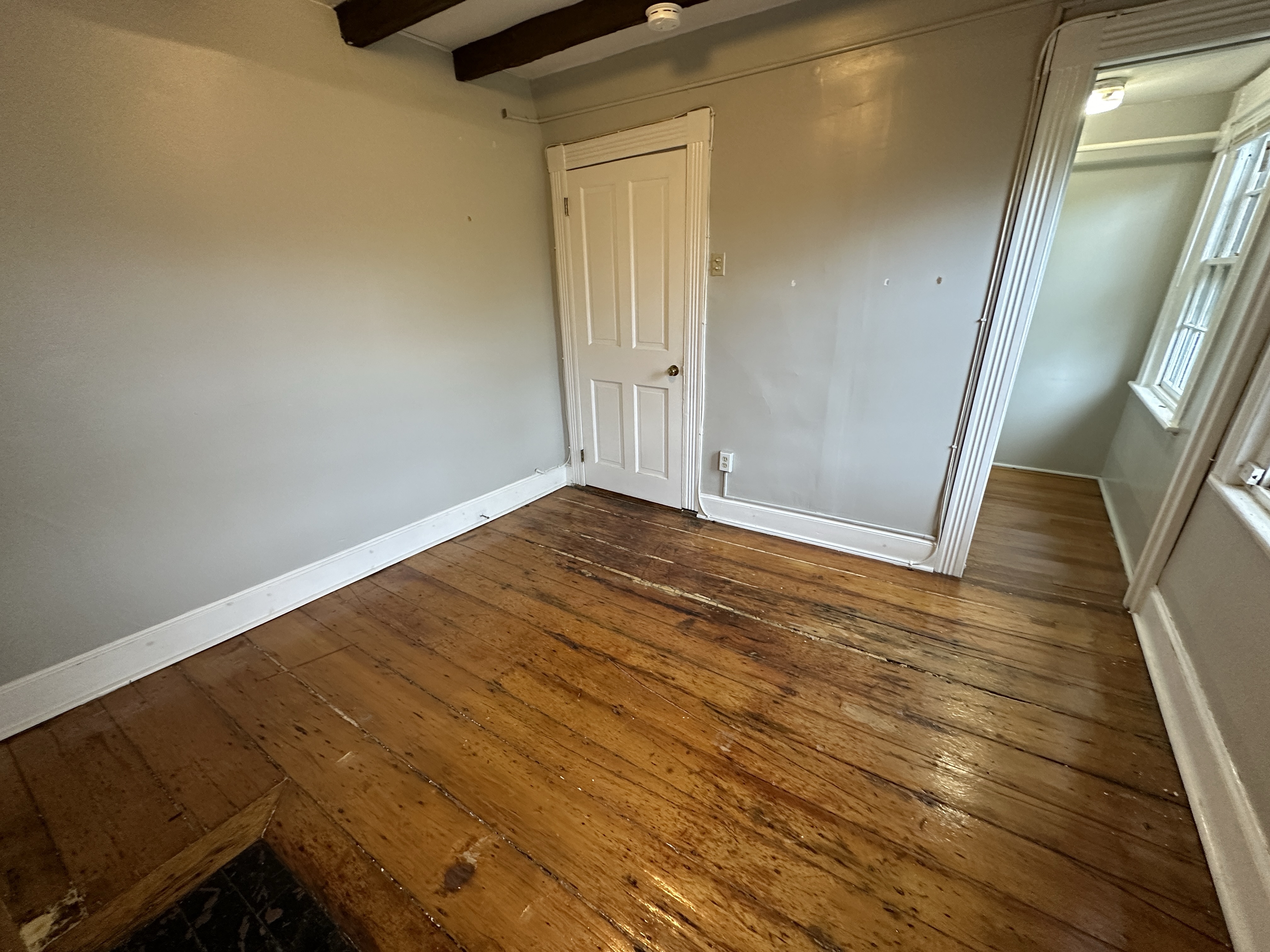 3 Champney Pl, Beacon Hill