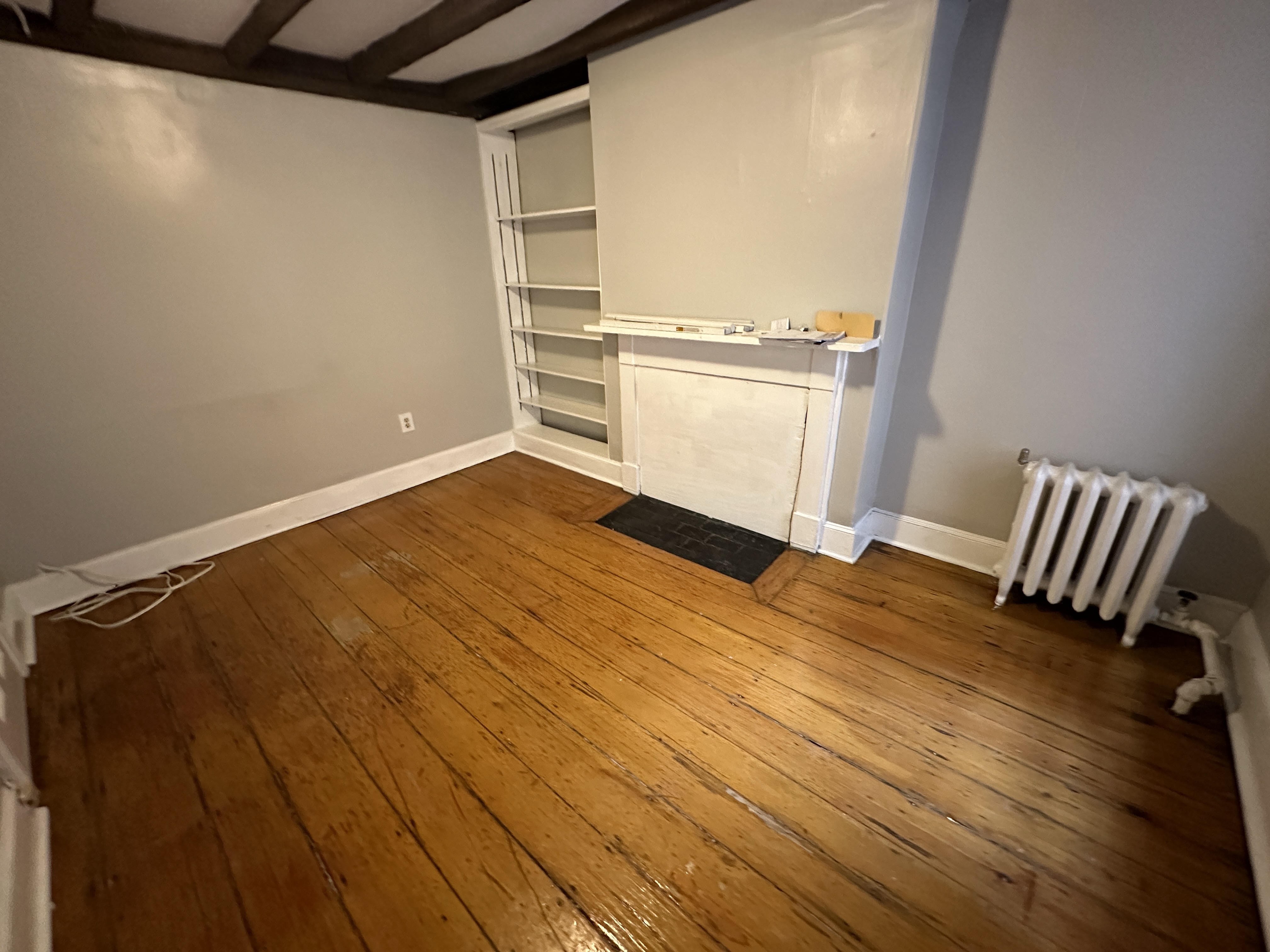 3 Champney Pl, Beacon Hill