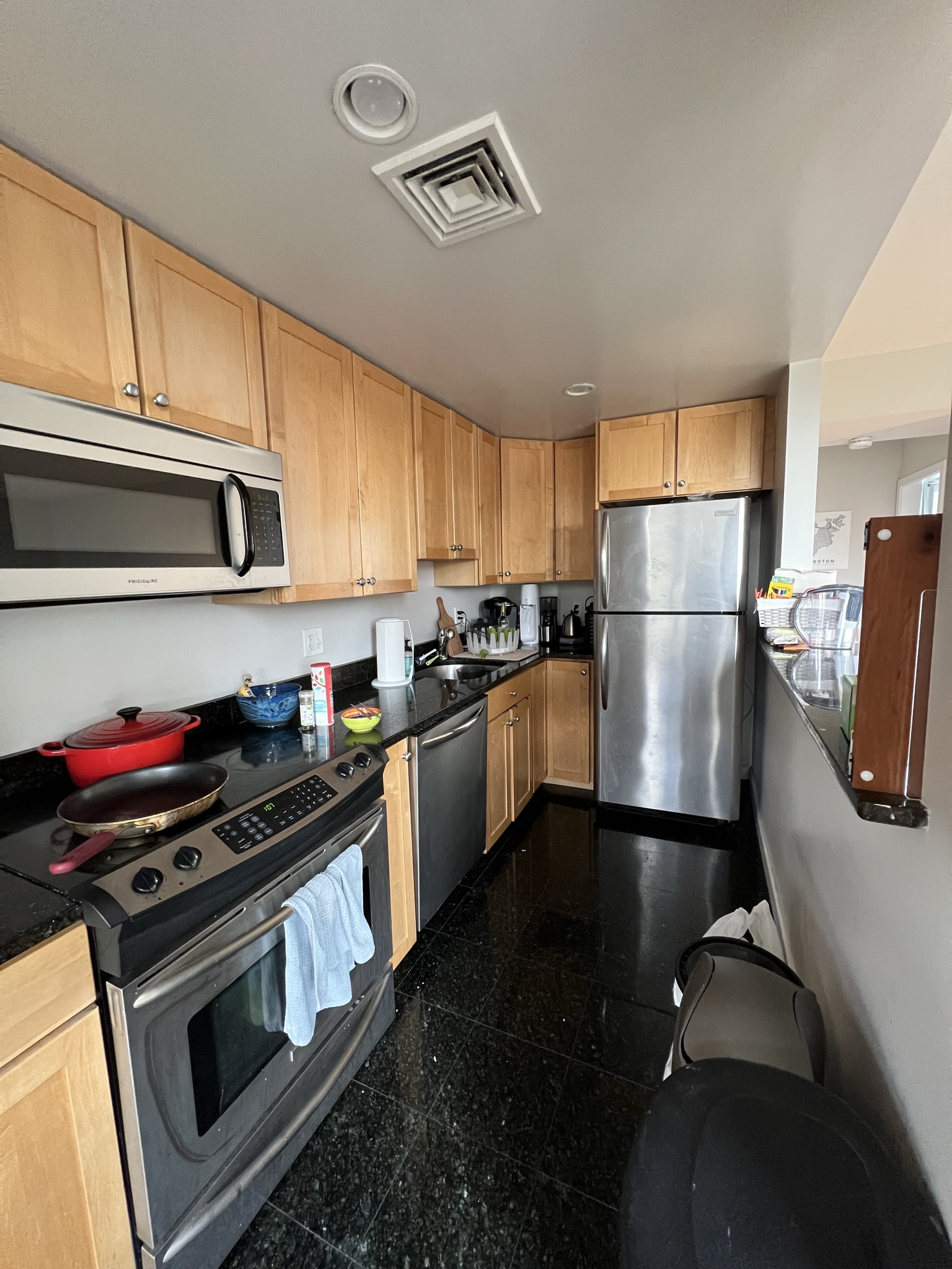 557 Columbus Ave, South End