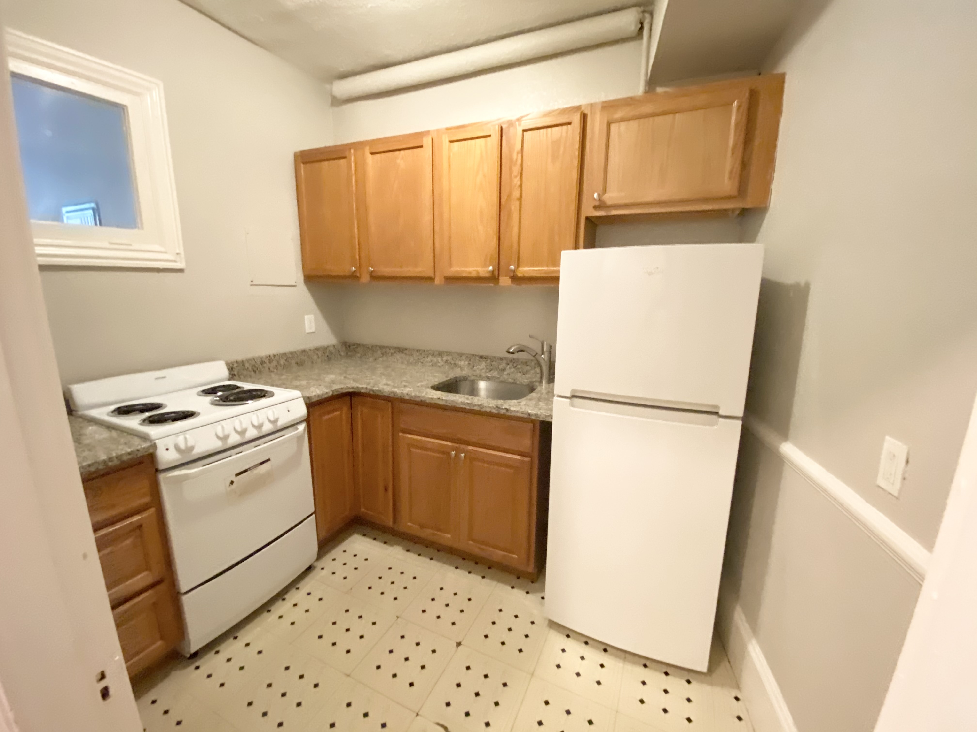 9 Sewall Ave, Coolidge Corner