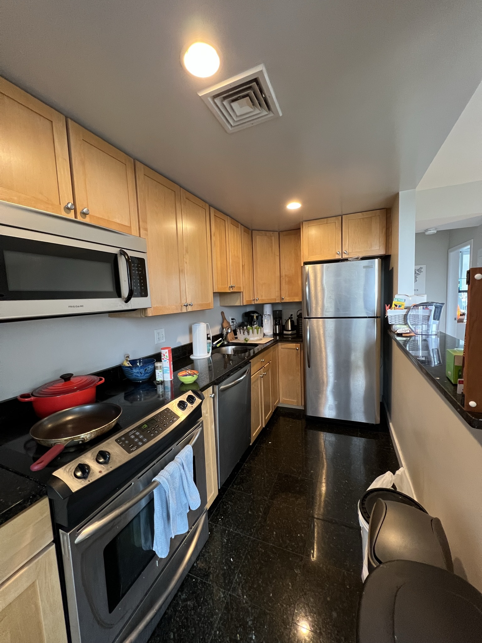 557 Columbus Ave, South End