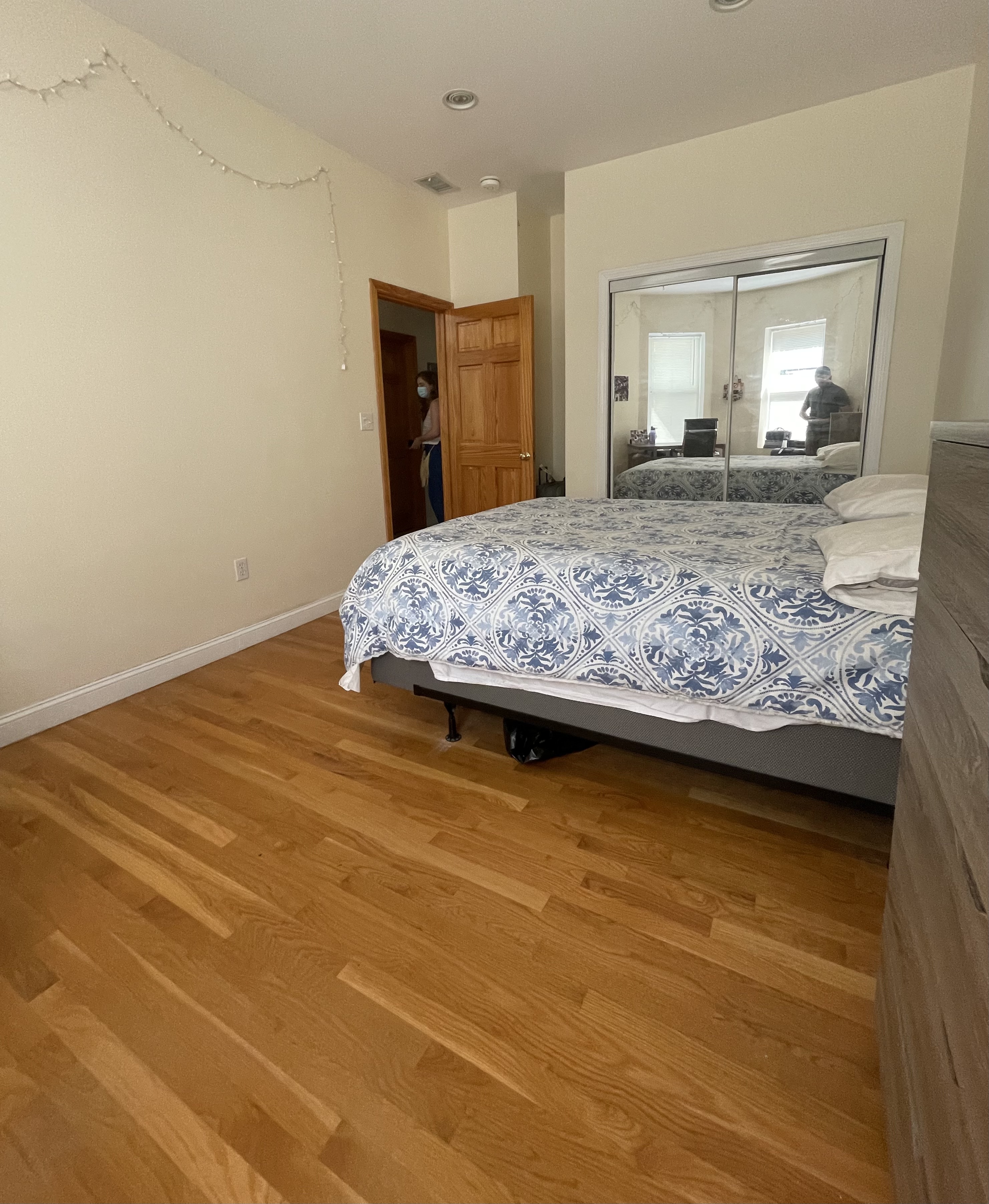 1801 Beacon St, Washington Square