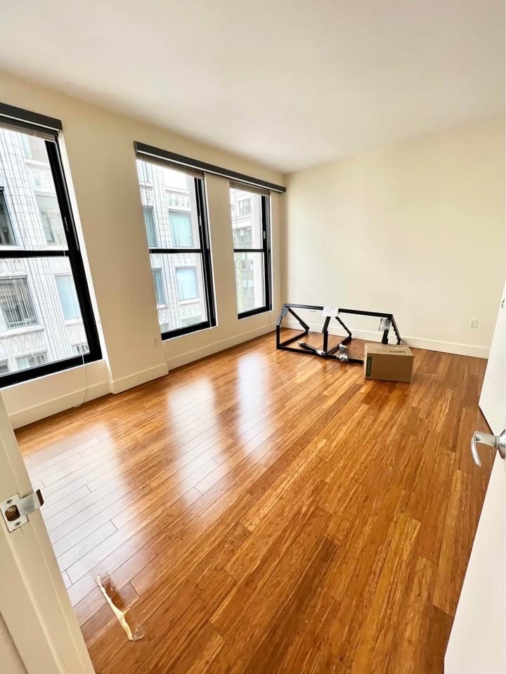 10 Winter Pl, Midtown