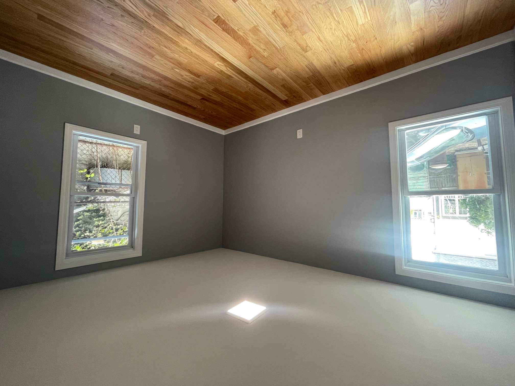 1 Theriault Ct, North Cambridge