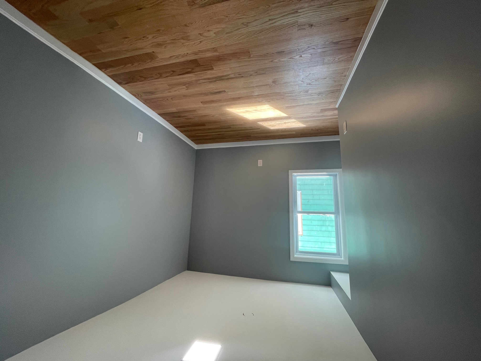 1 Theriault Ct, North Cambridge