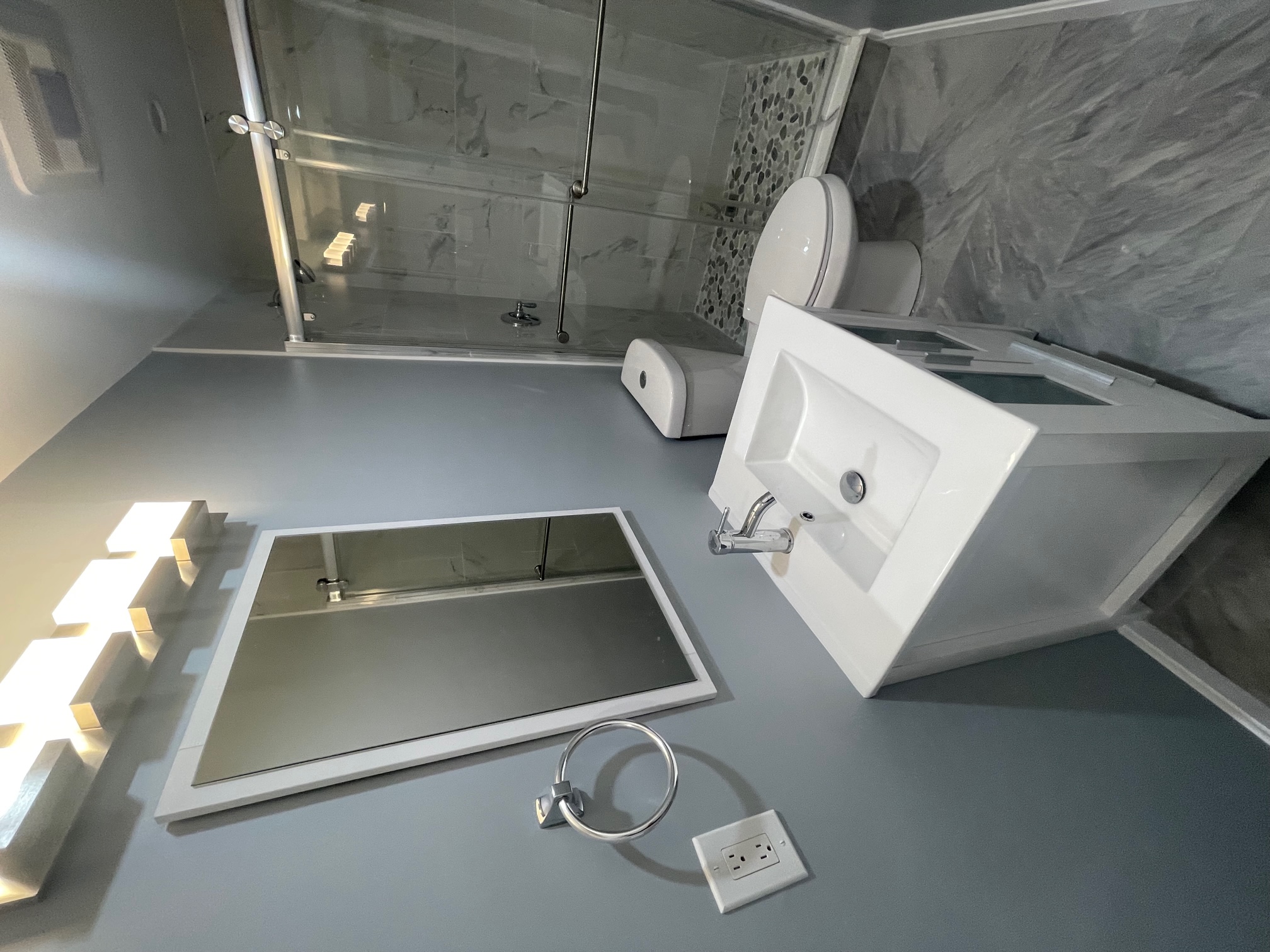 1 Theriault Ct, North Cambridge