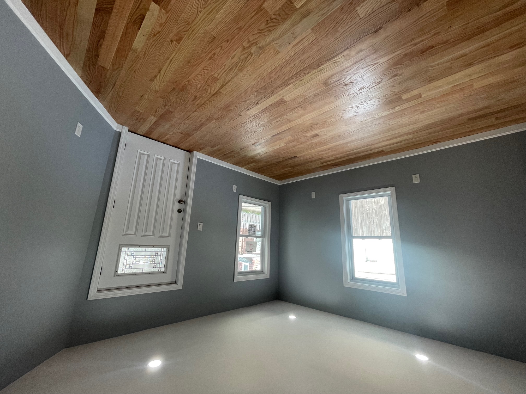 1 Theriault Ct, North Cambridge