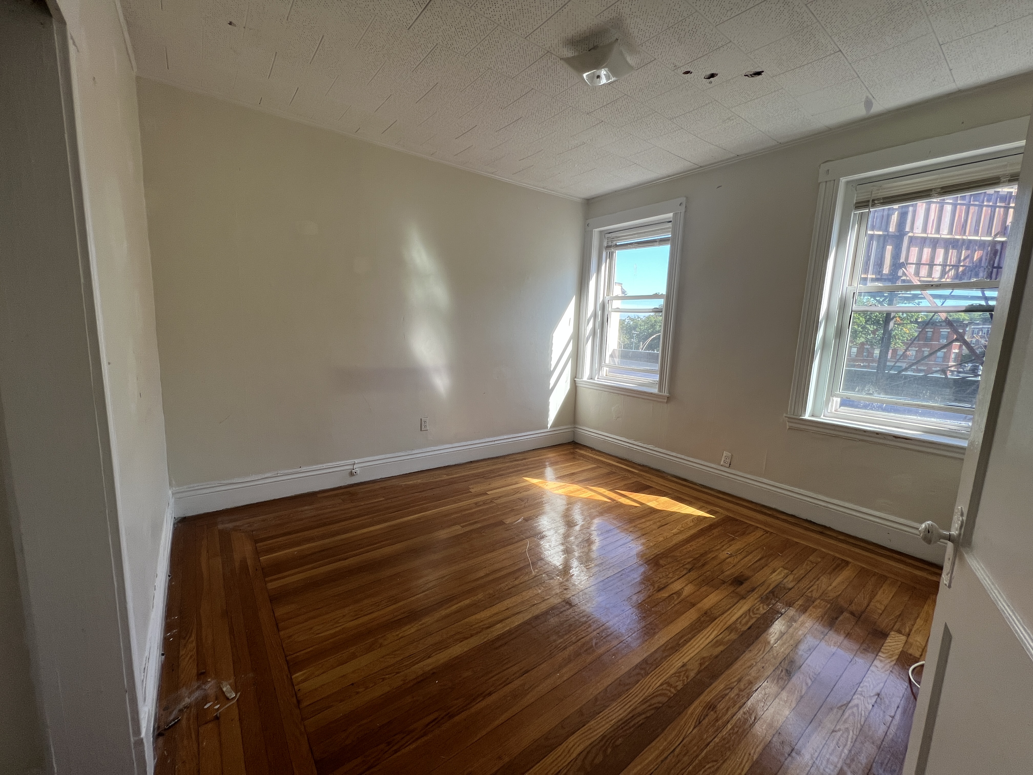 126 Warren St, Brighton