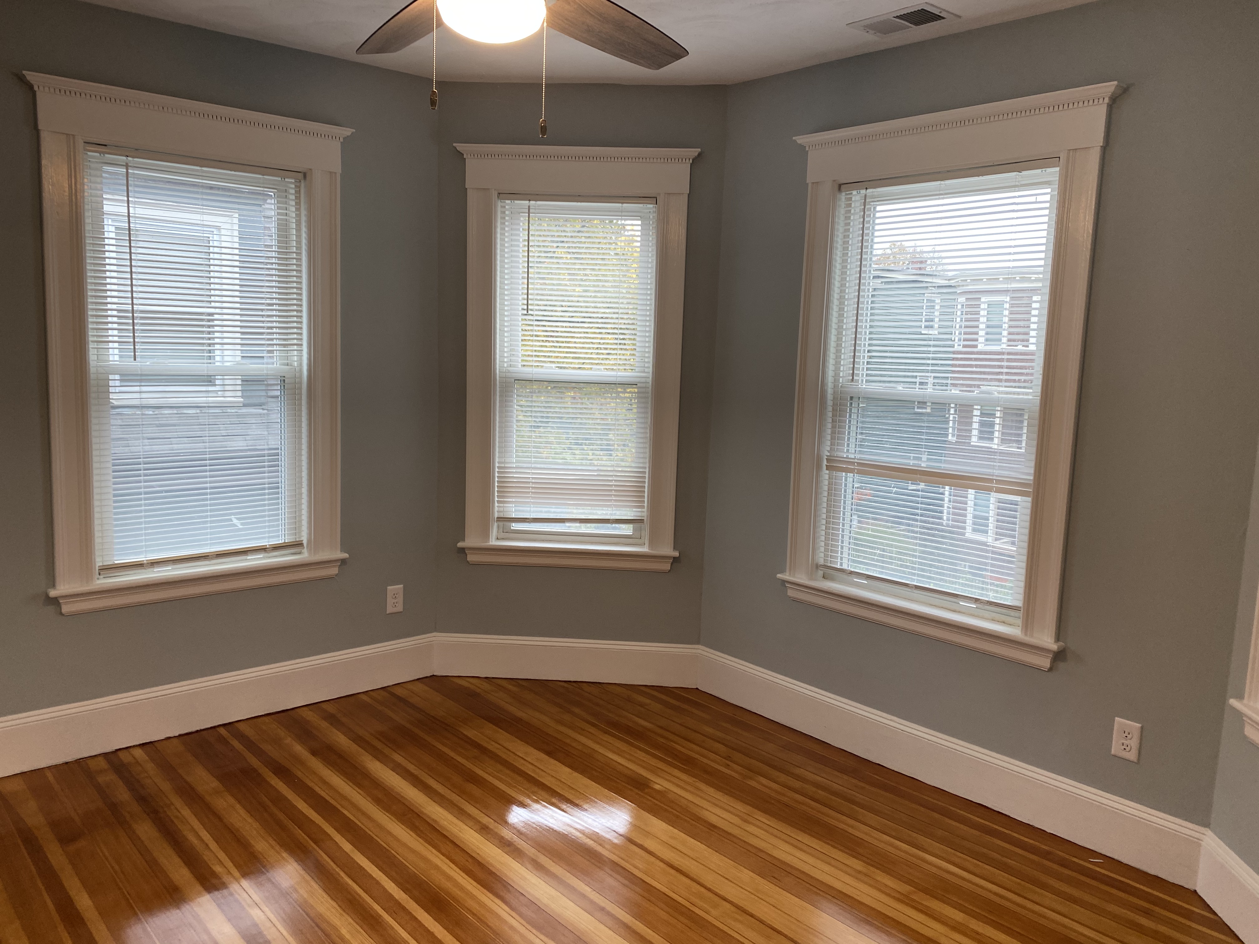 305 Highland Ave, Davis Square