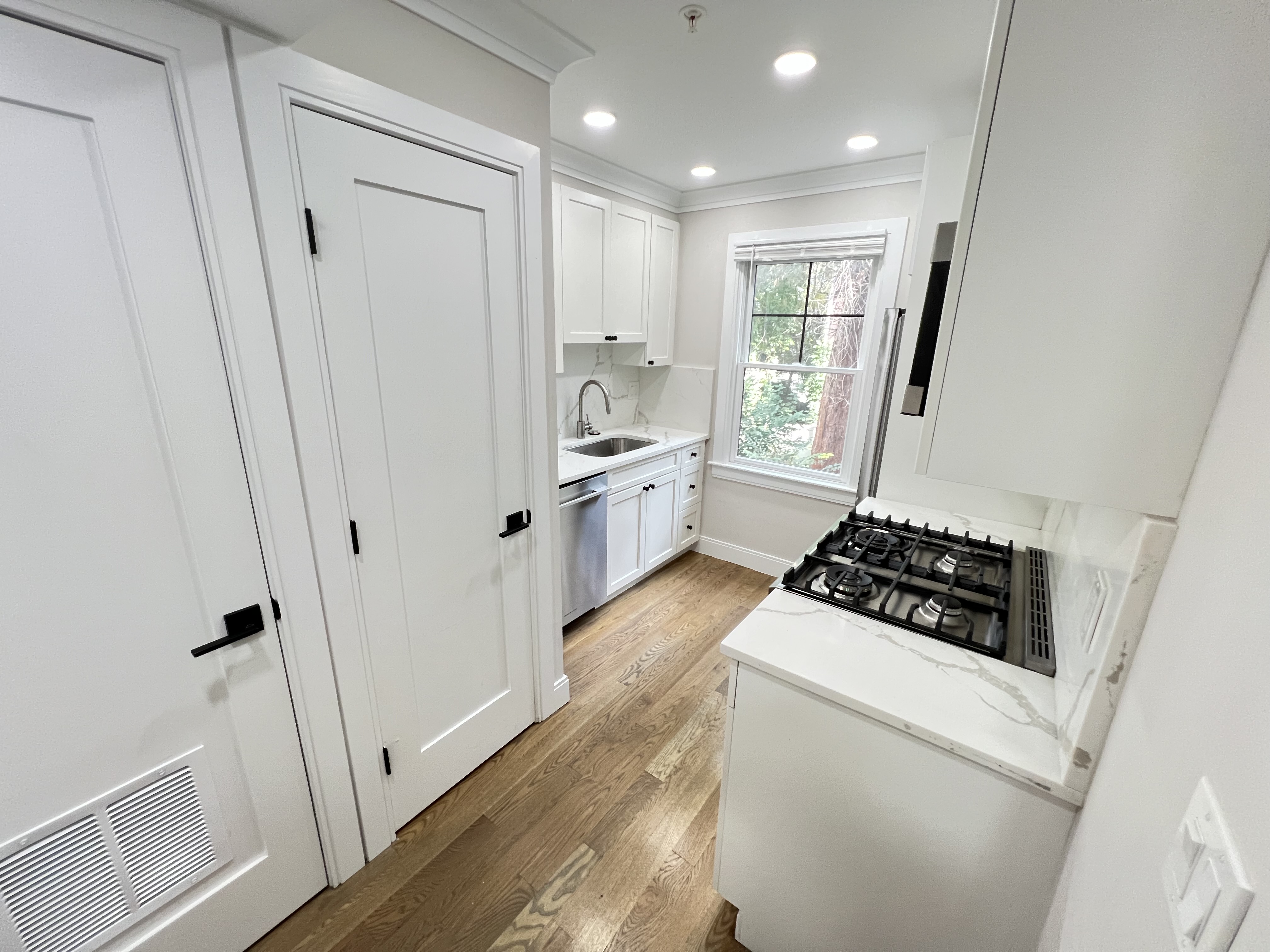 14 Lopez St, East Cambridge