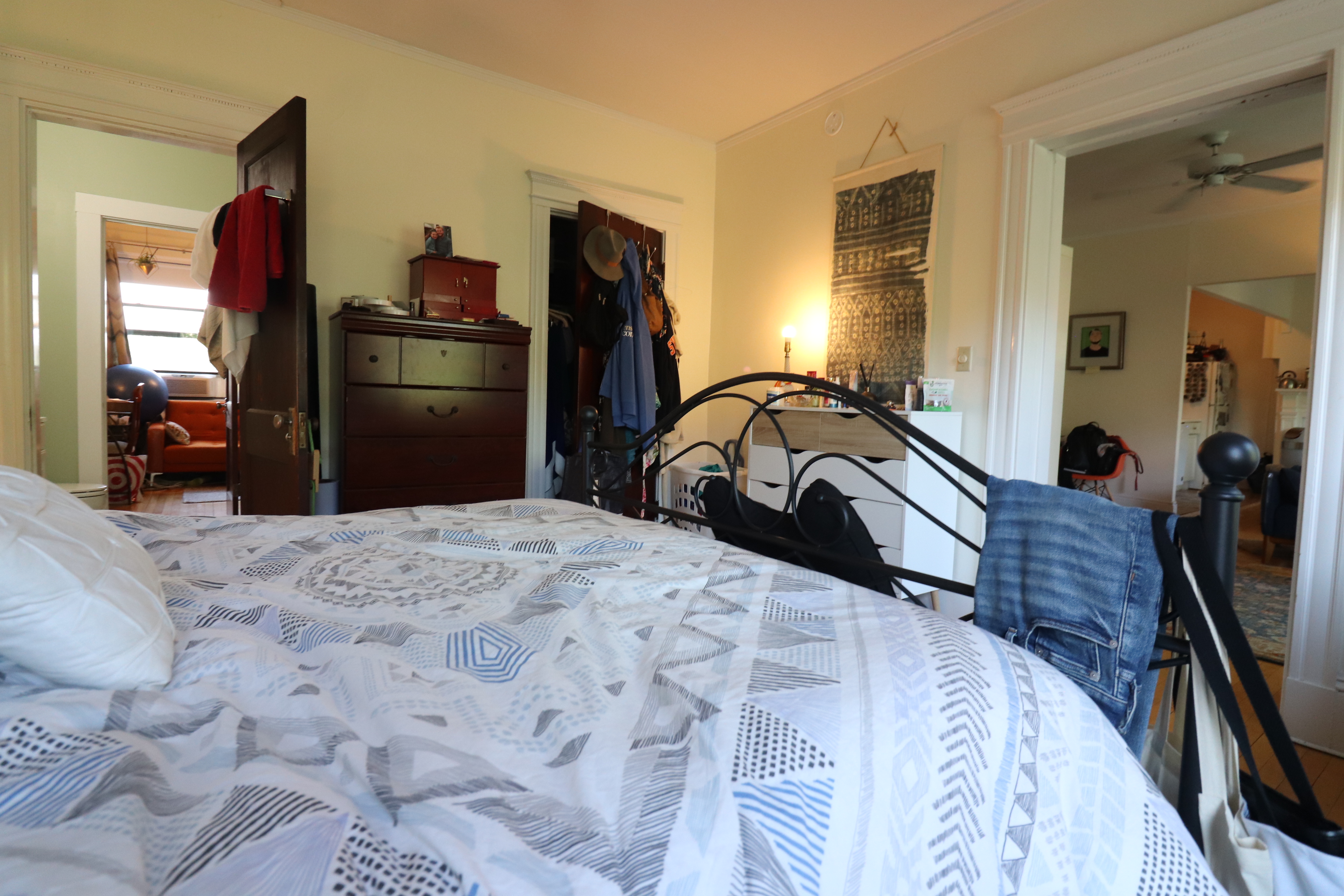 1100 Beacon St, Longwood