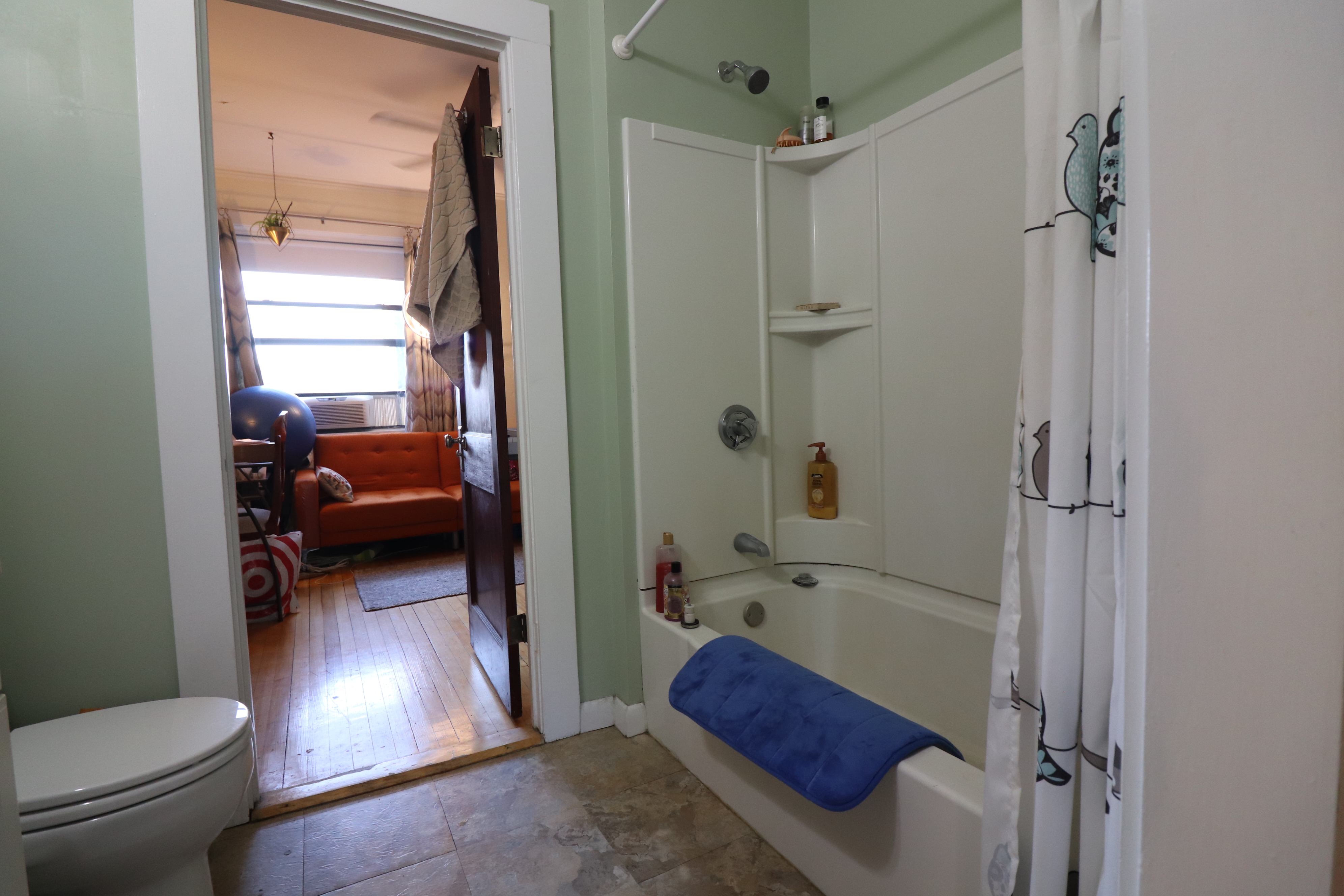 1100 Beacon St, Longwood