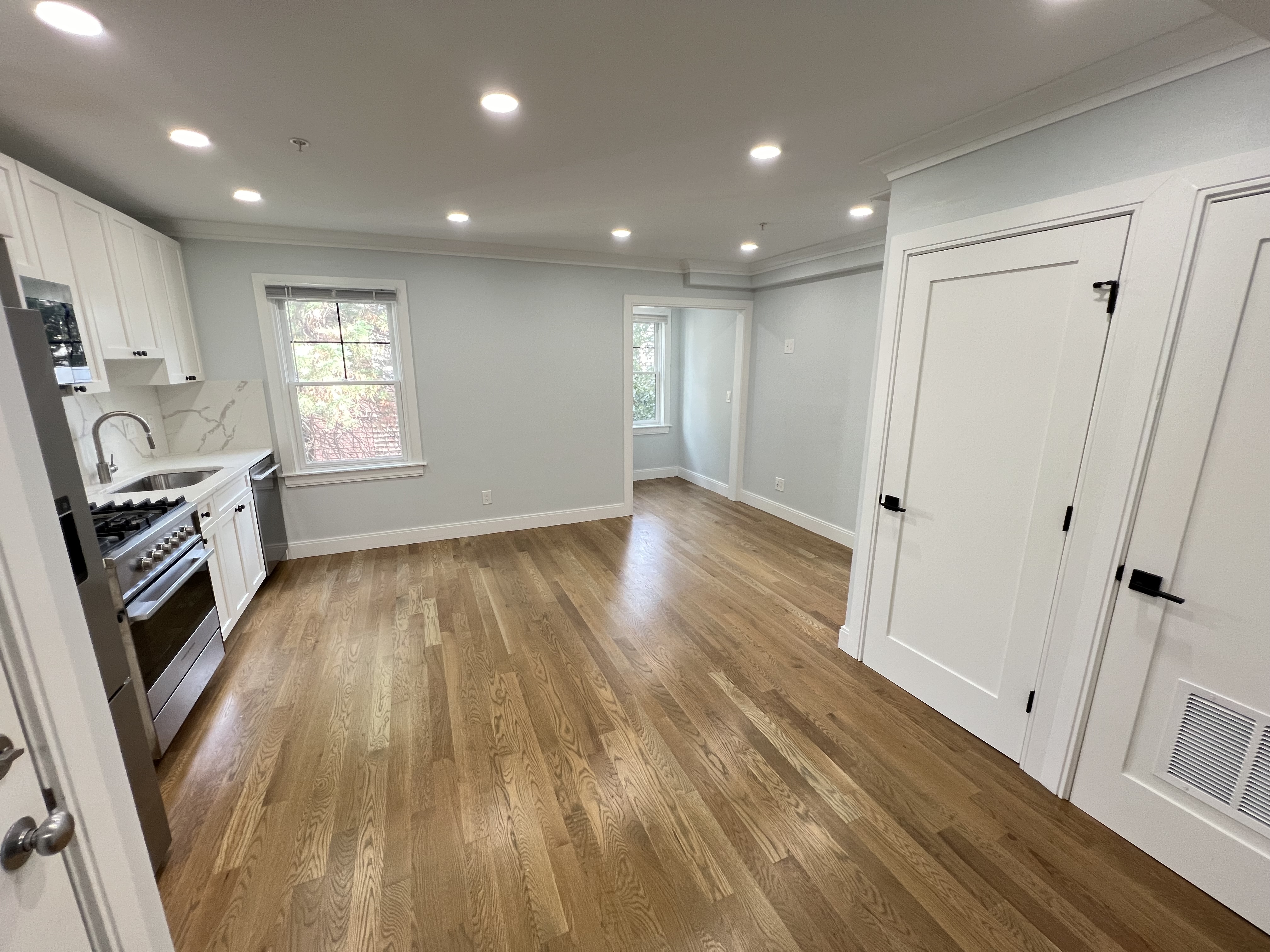 14 Lopez St, East Cambridge