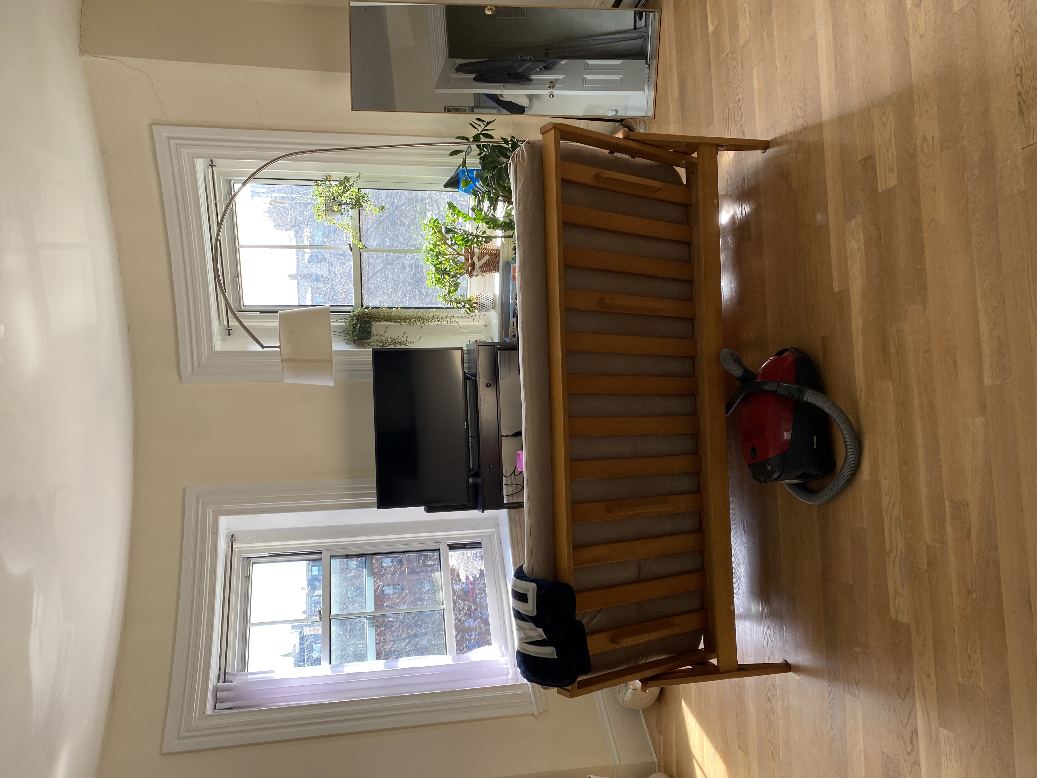 554 Massachusetts Ave, South End