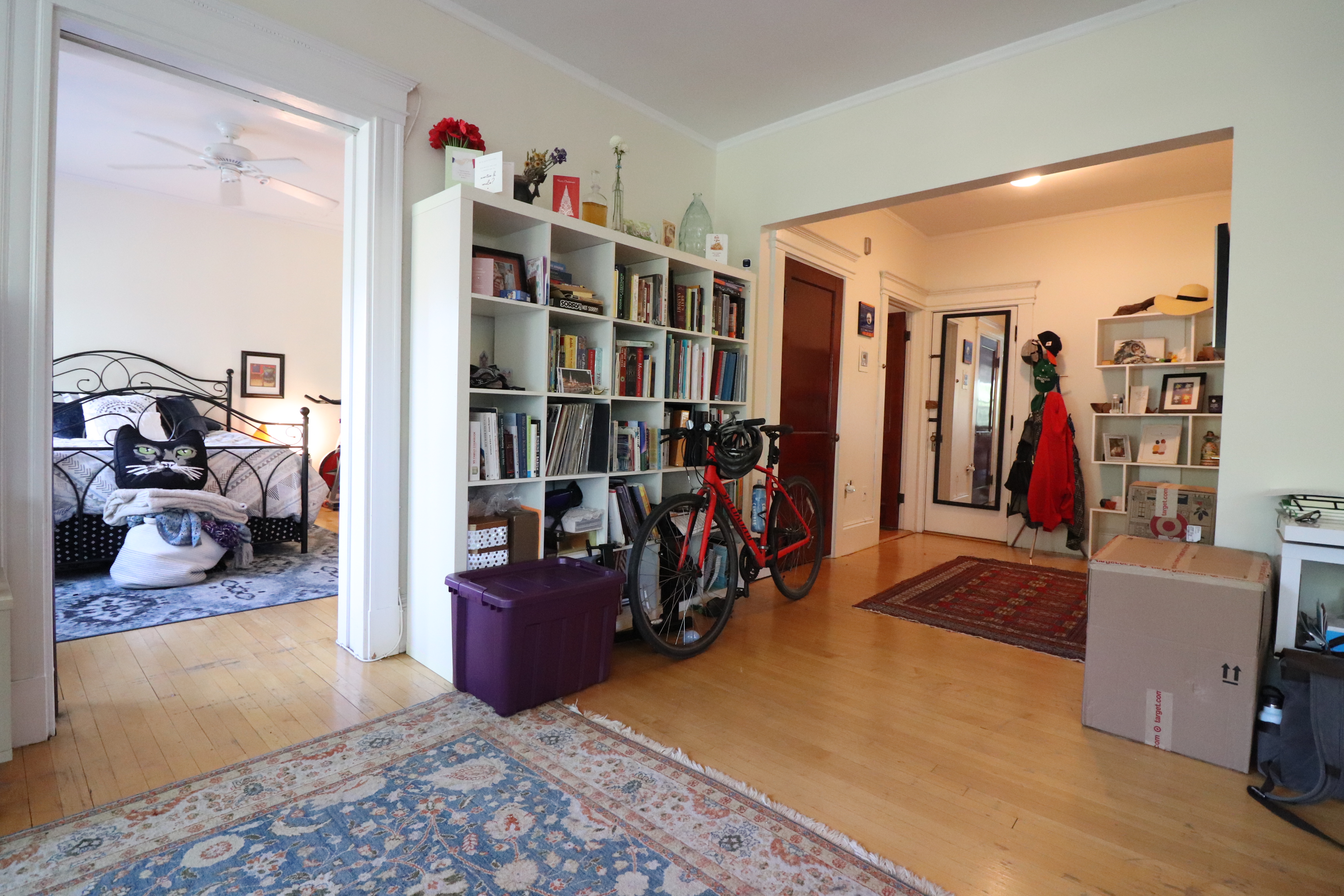 1100 Beacon St, Longwood