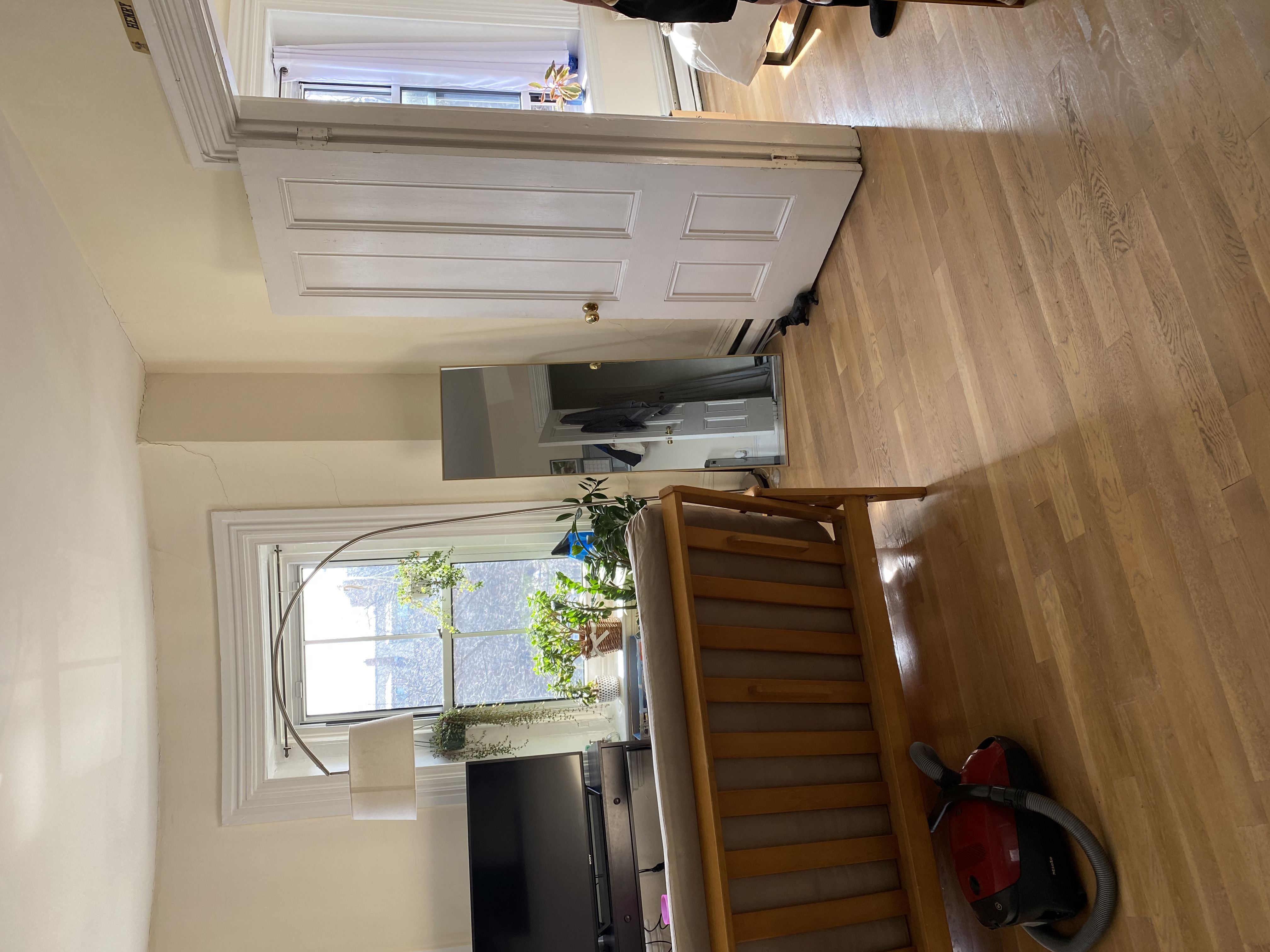 554 Massachusetts Ave, South End