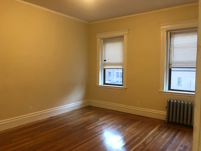 1109 Boylston St, Fenway