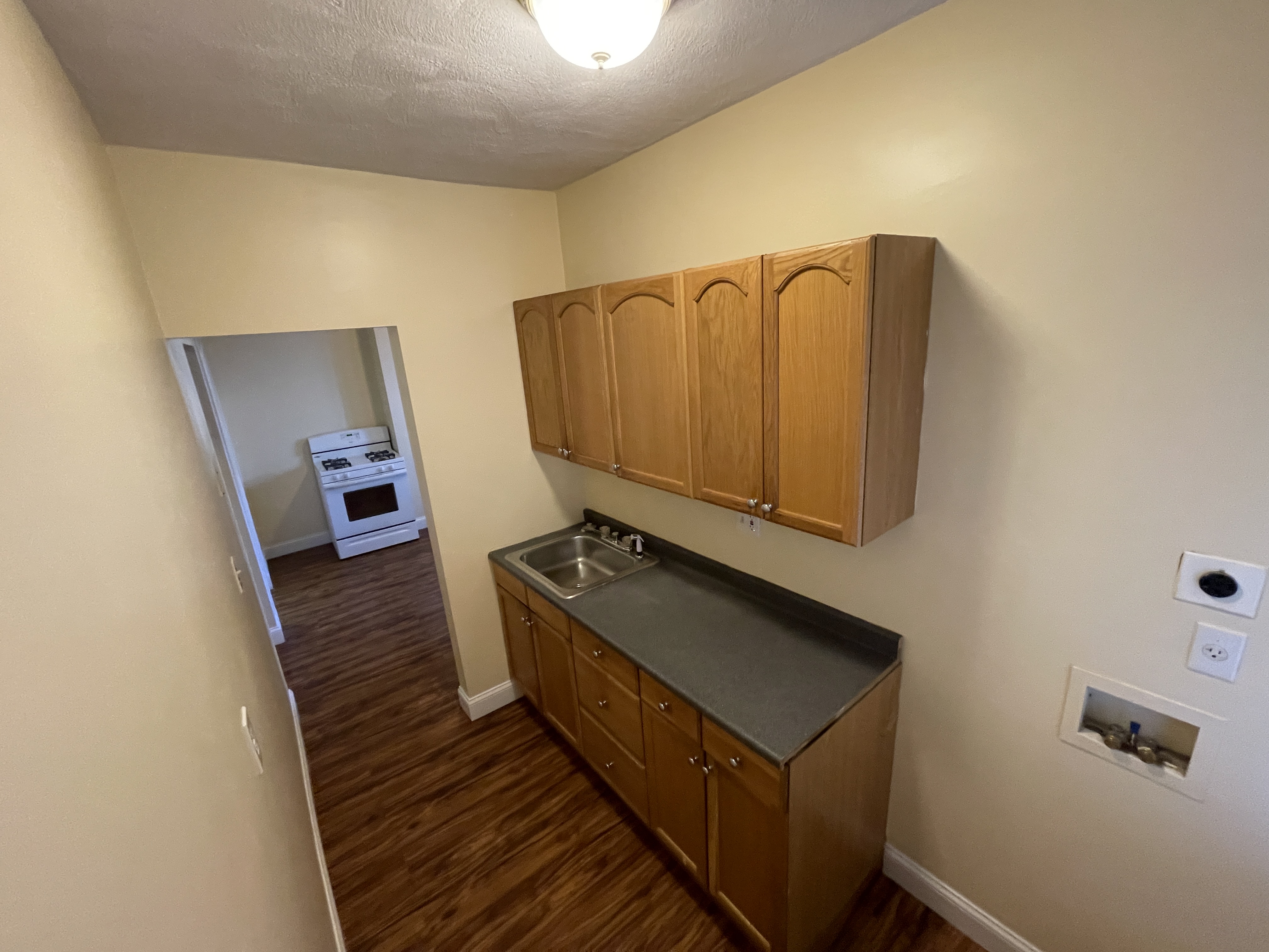 225 Holland St, Davis Square