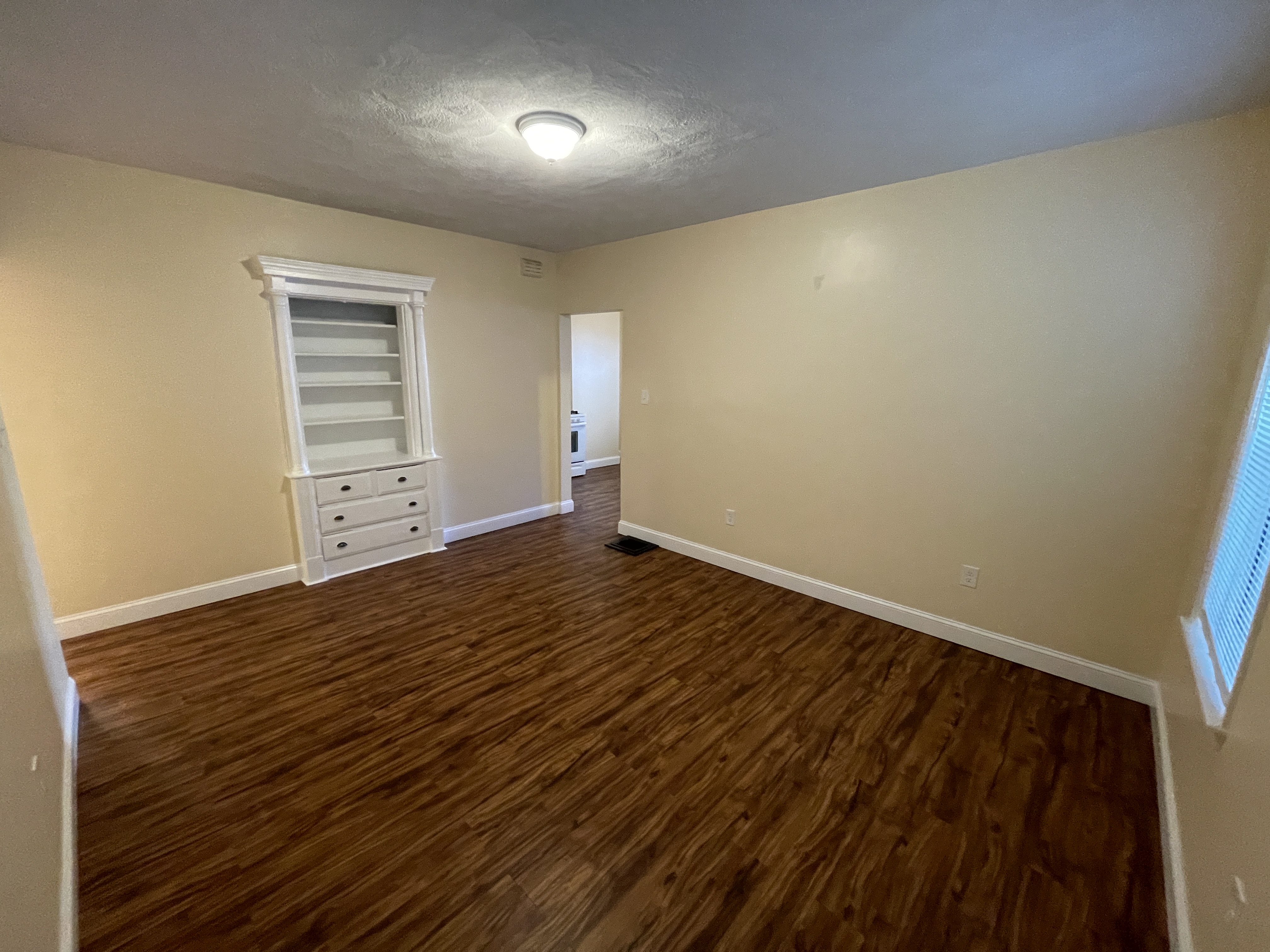 225 Holland St, Davis Square