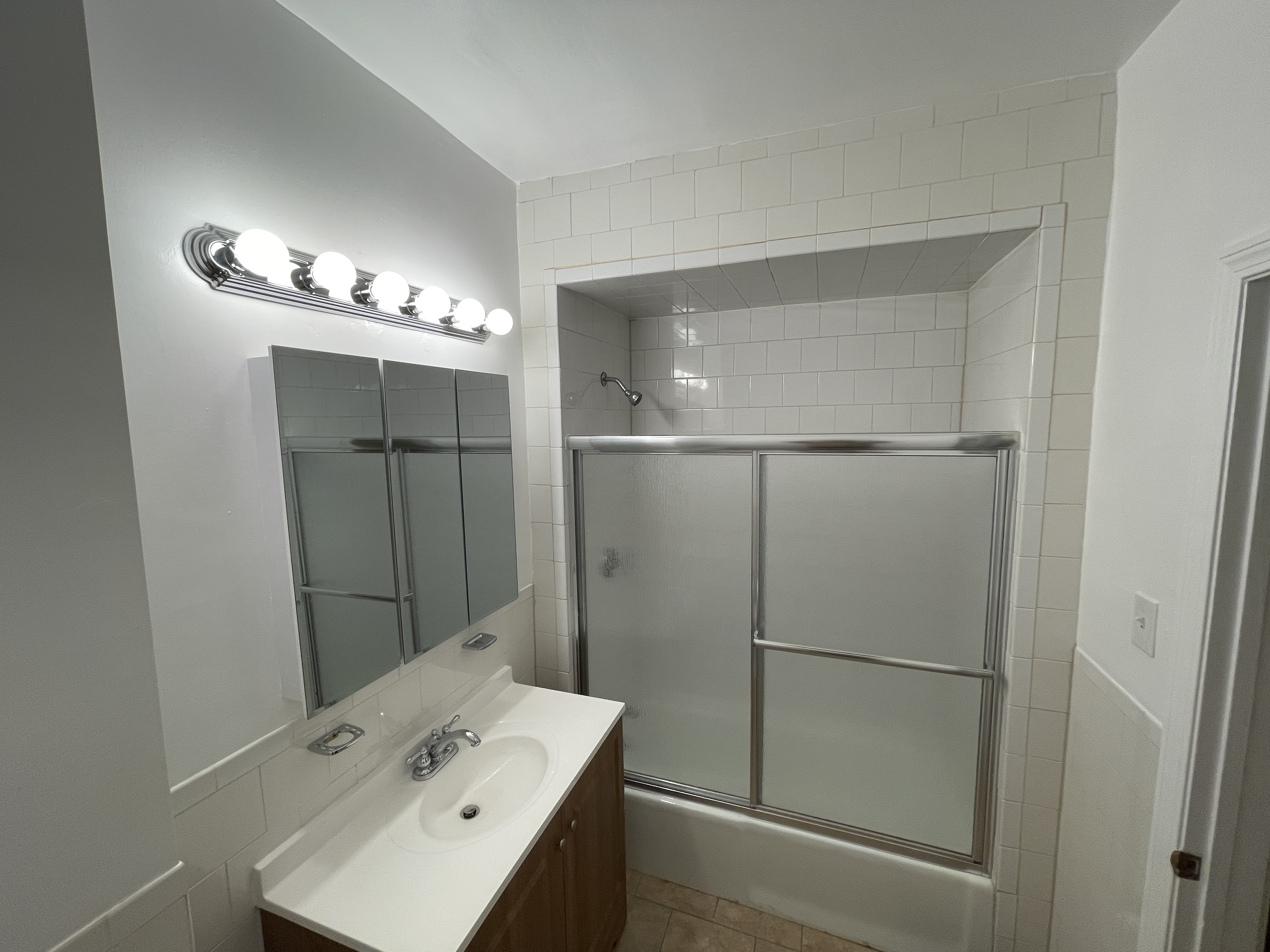 225 Holland St, Davis Square