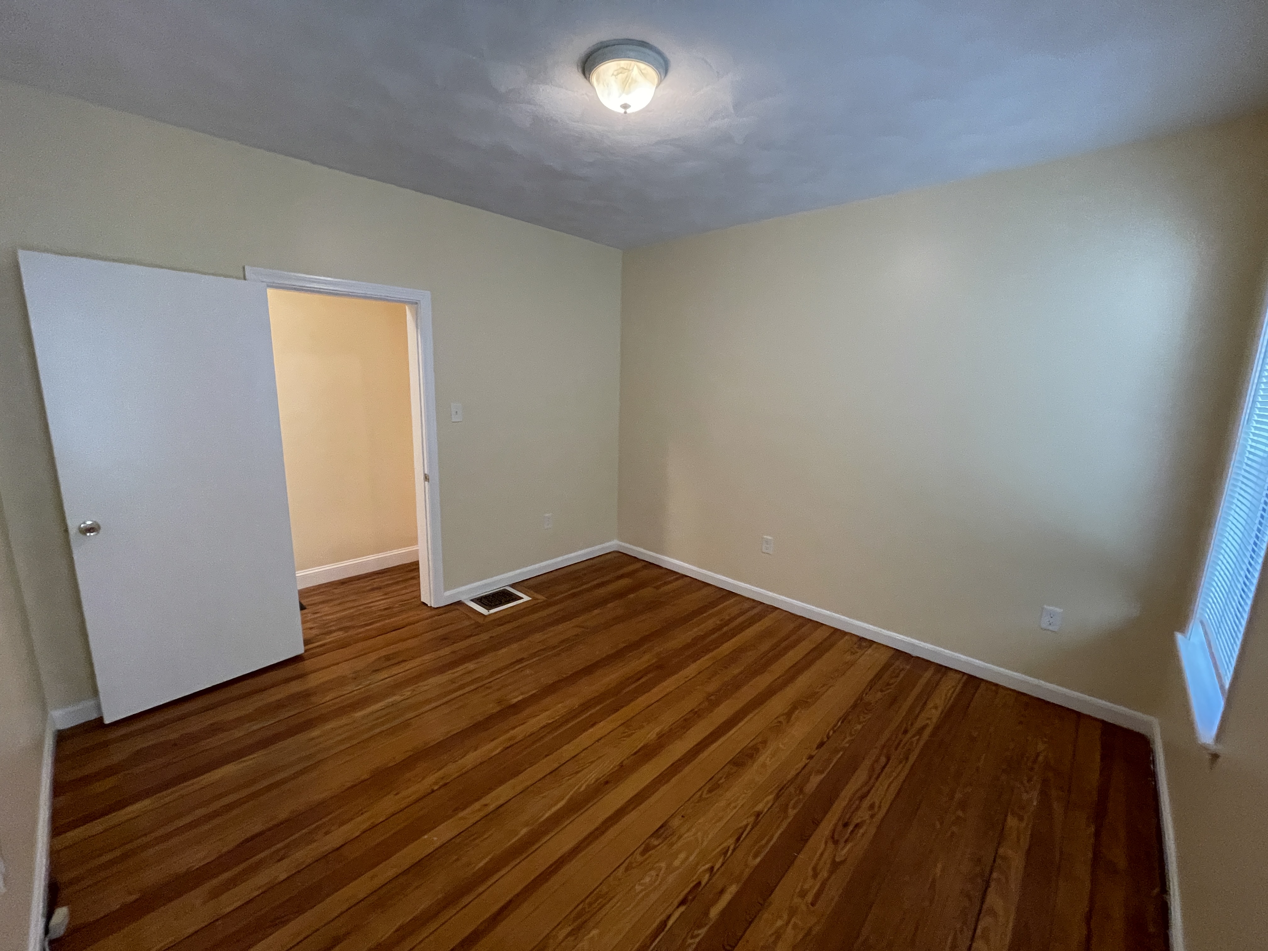 225 Holland St, Davis Square