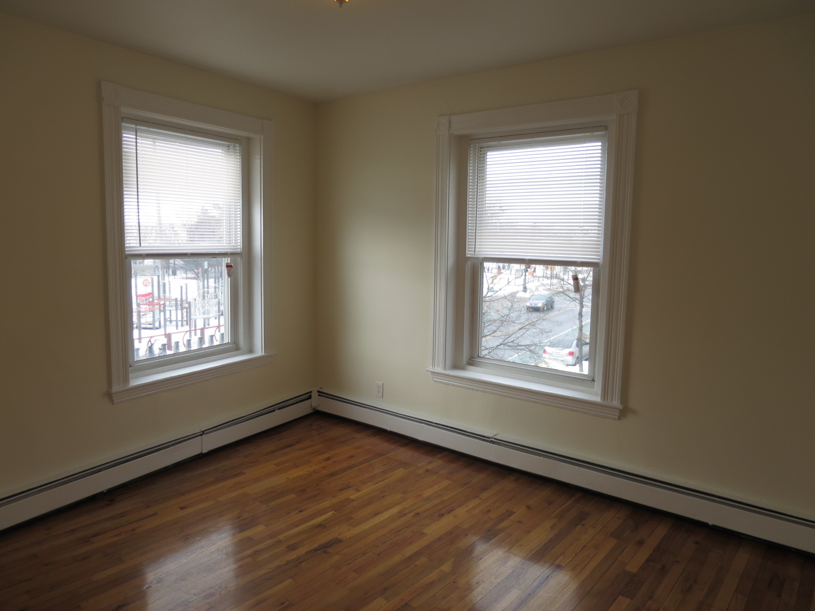 545 Somerville Ave, Union Square