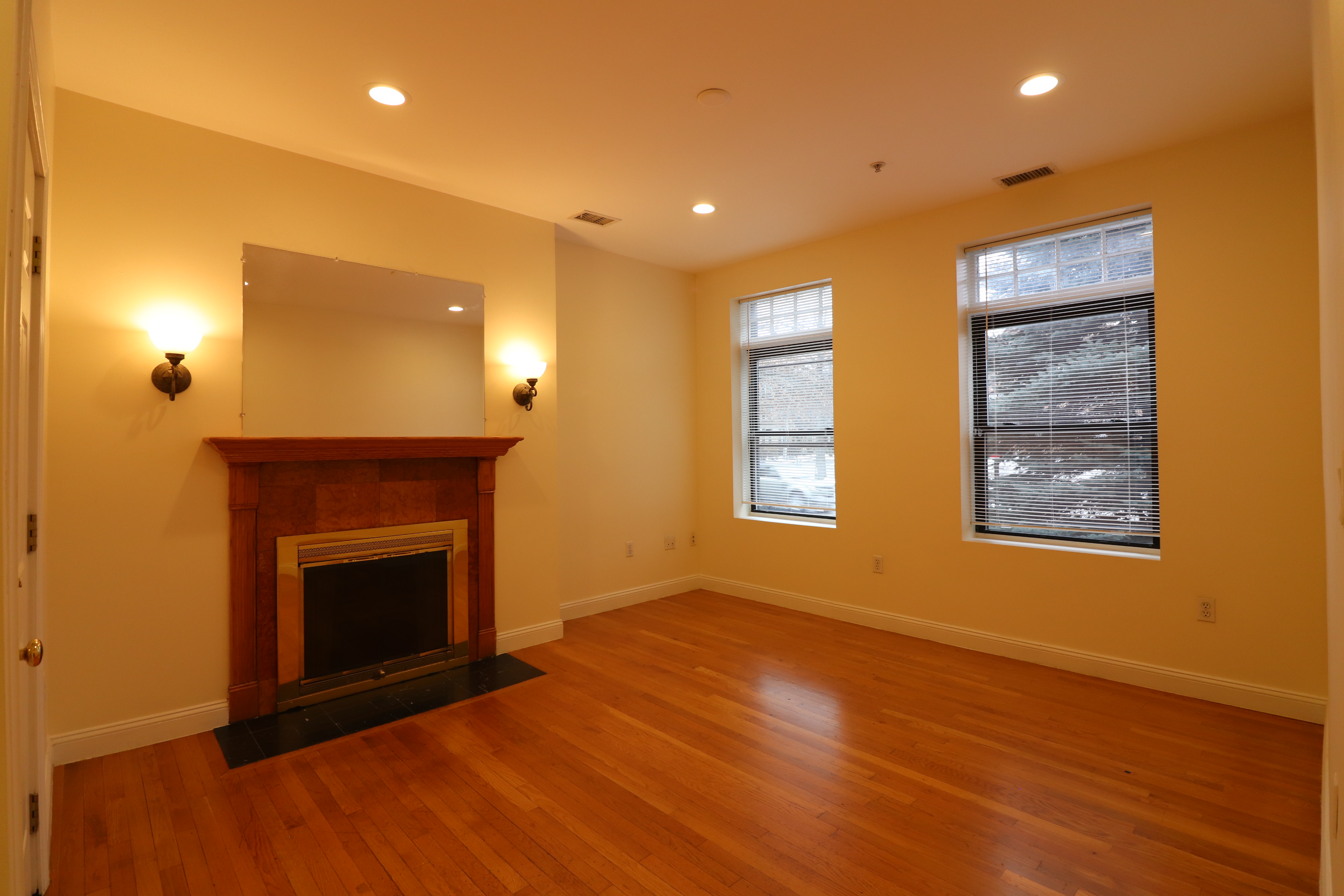 1801 Beacon St, Coolidge Corner