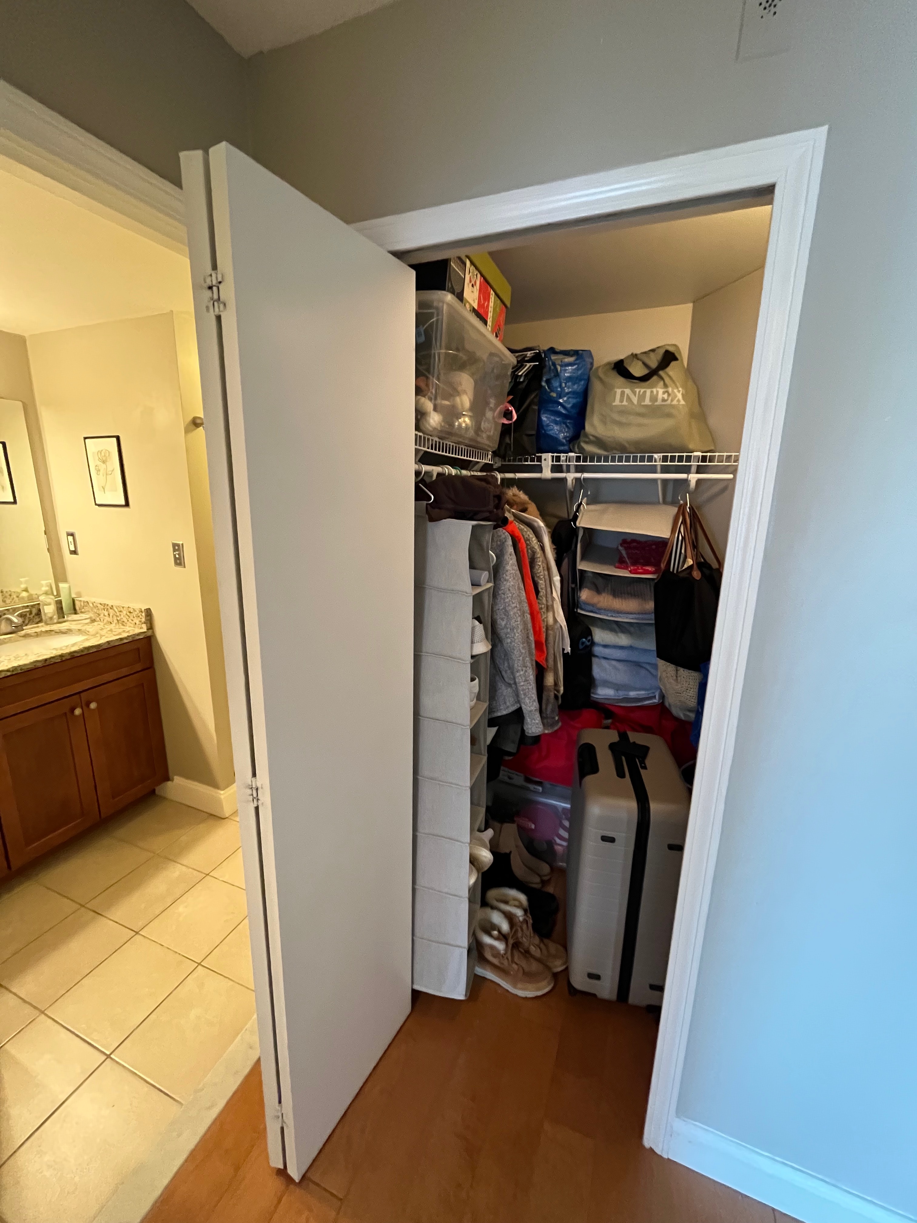 1933 Commonwealth Ave, Brighton