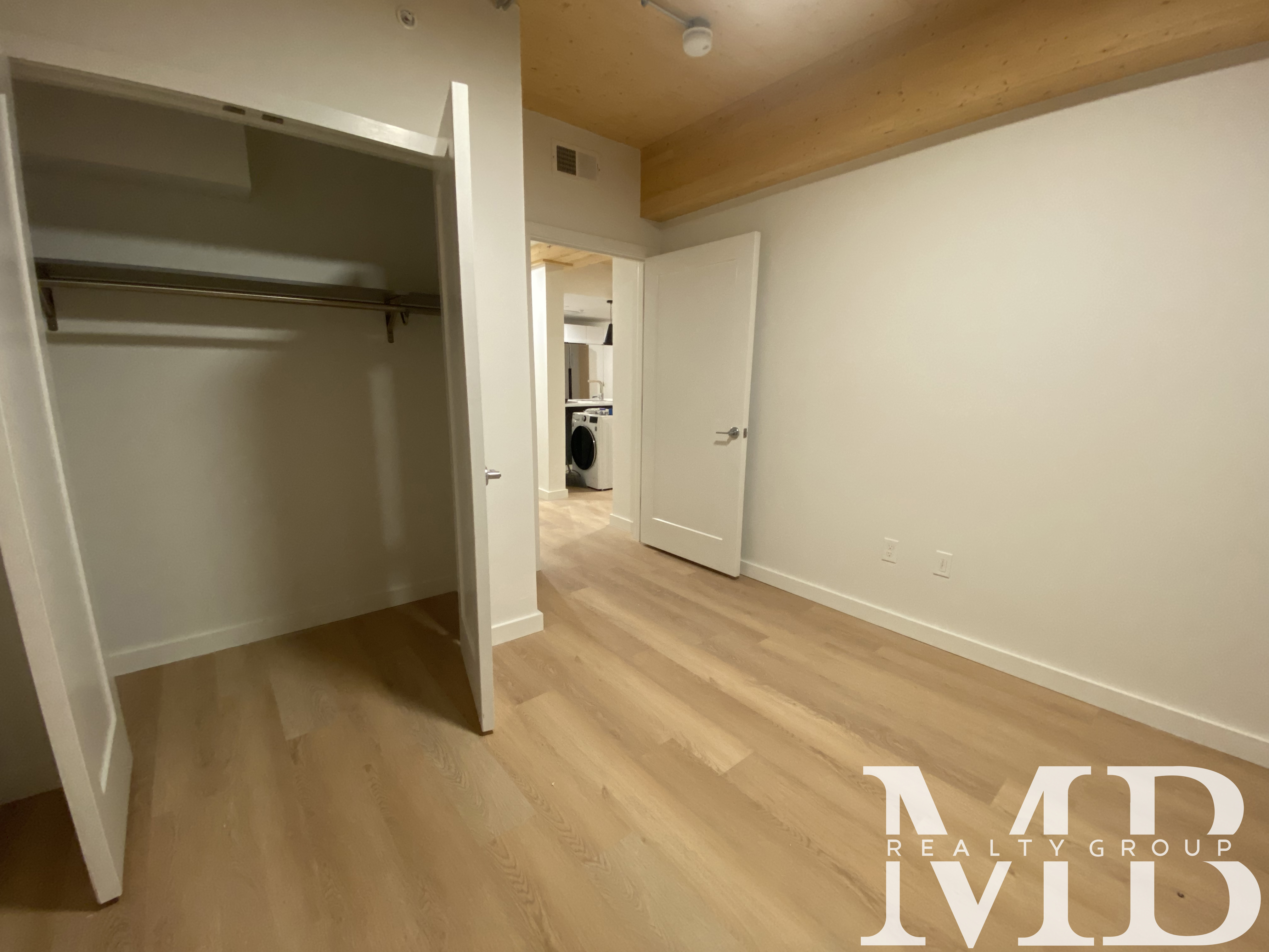 11 East Lenox St, South End