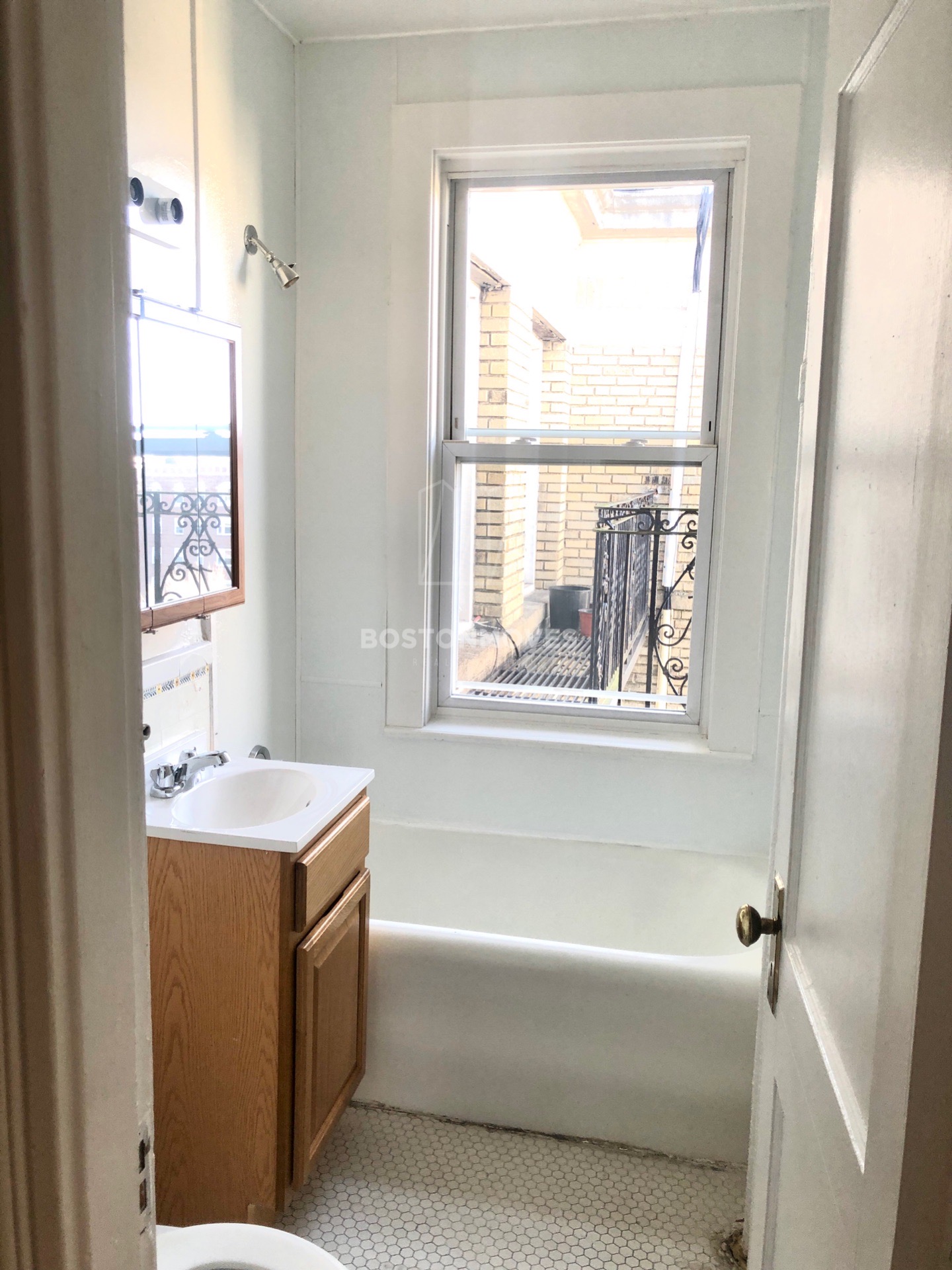 1630 Commonwealth Ave, Brighton