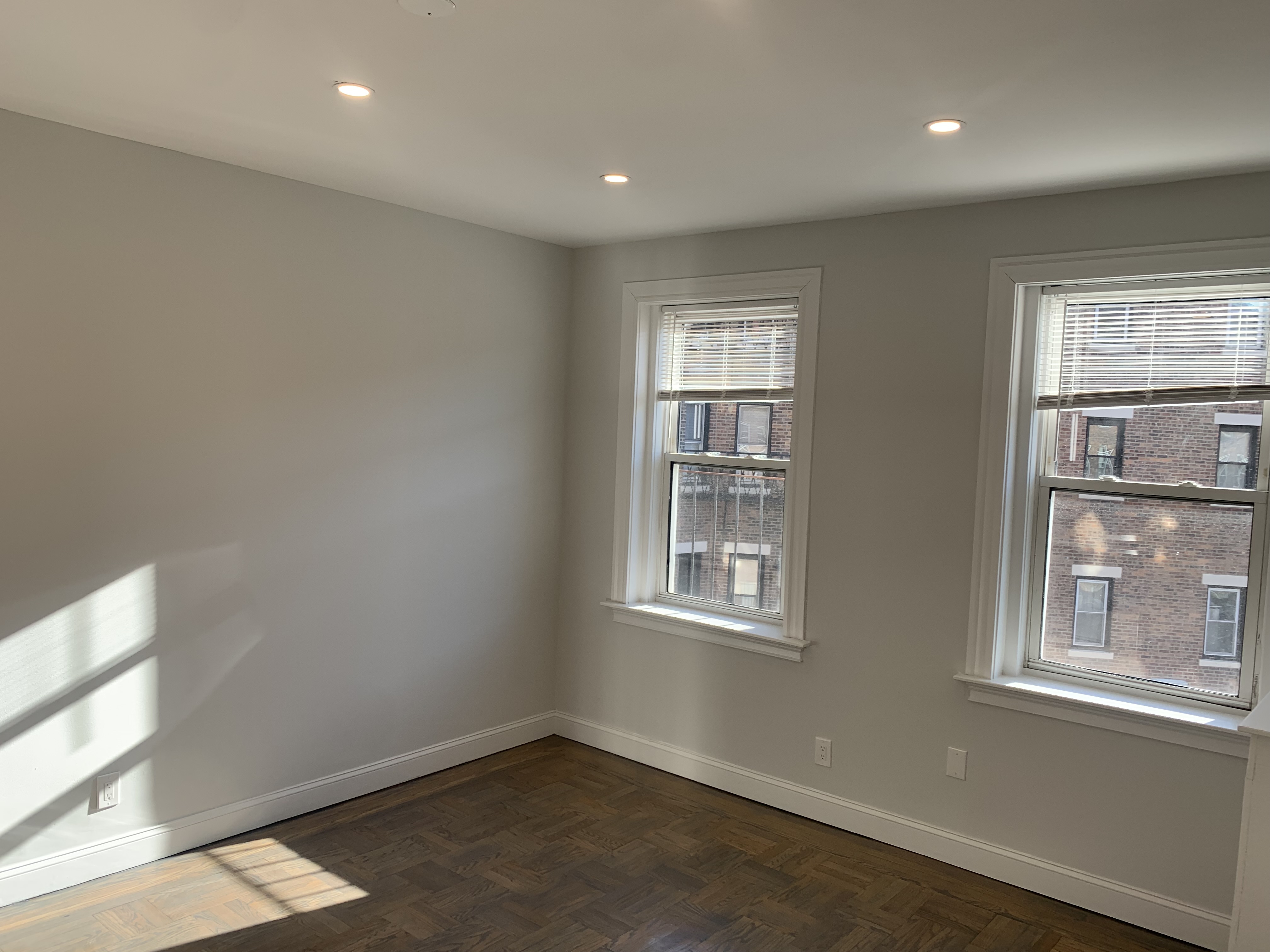 24 Queensberry St, Fenway