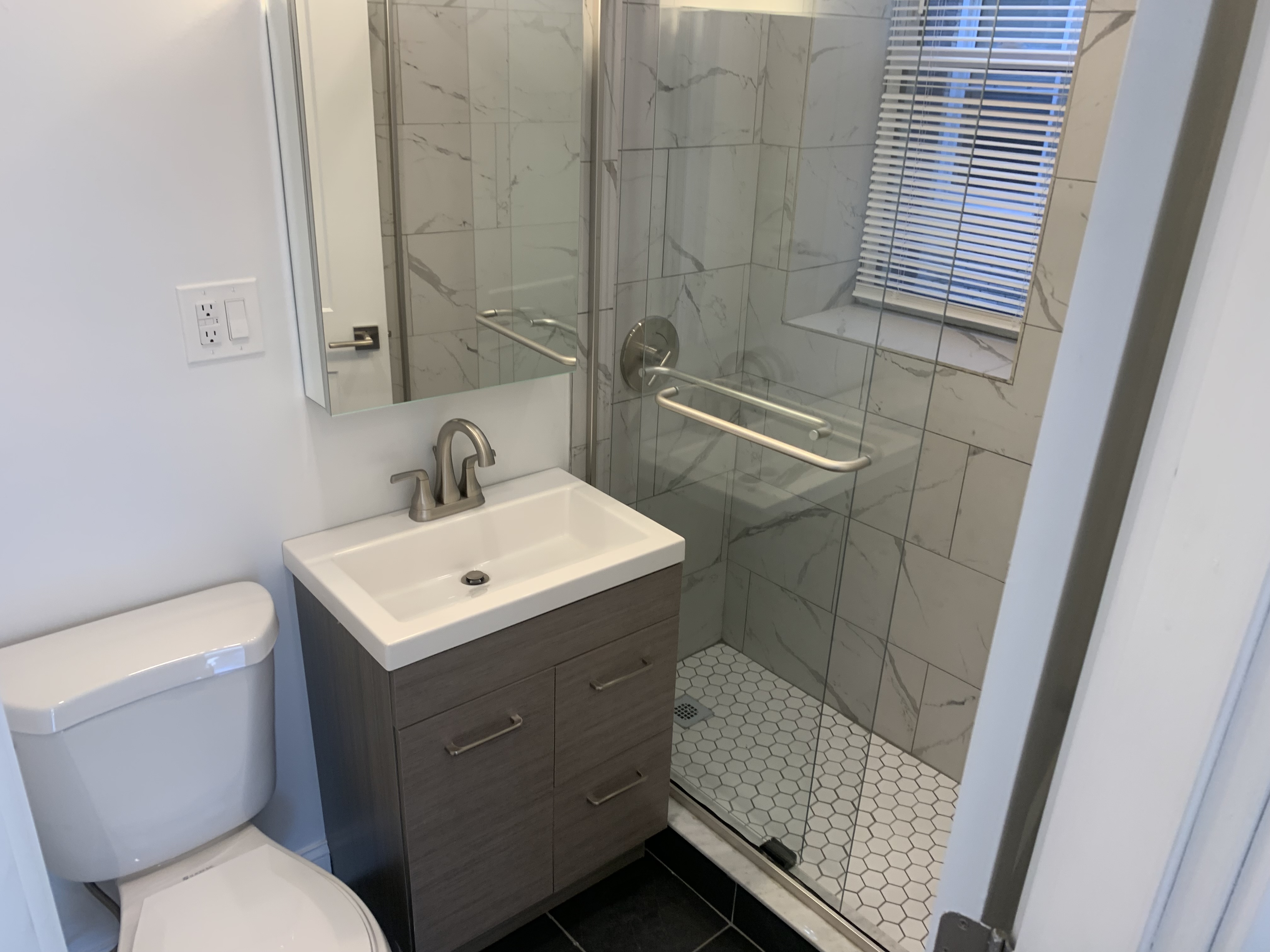 24 Queensberry St, Fenway