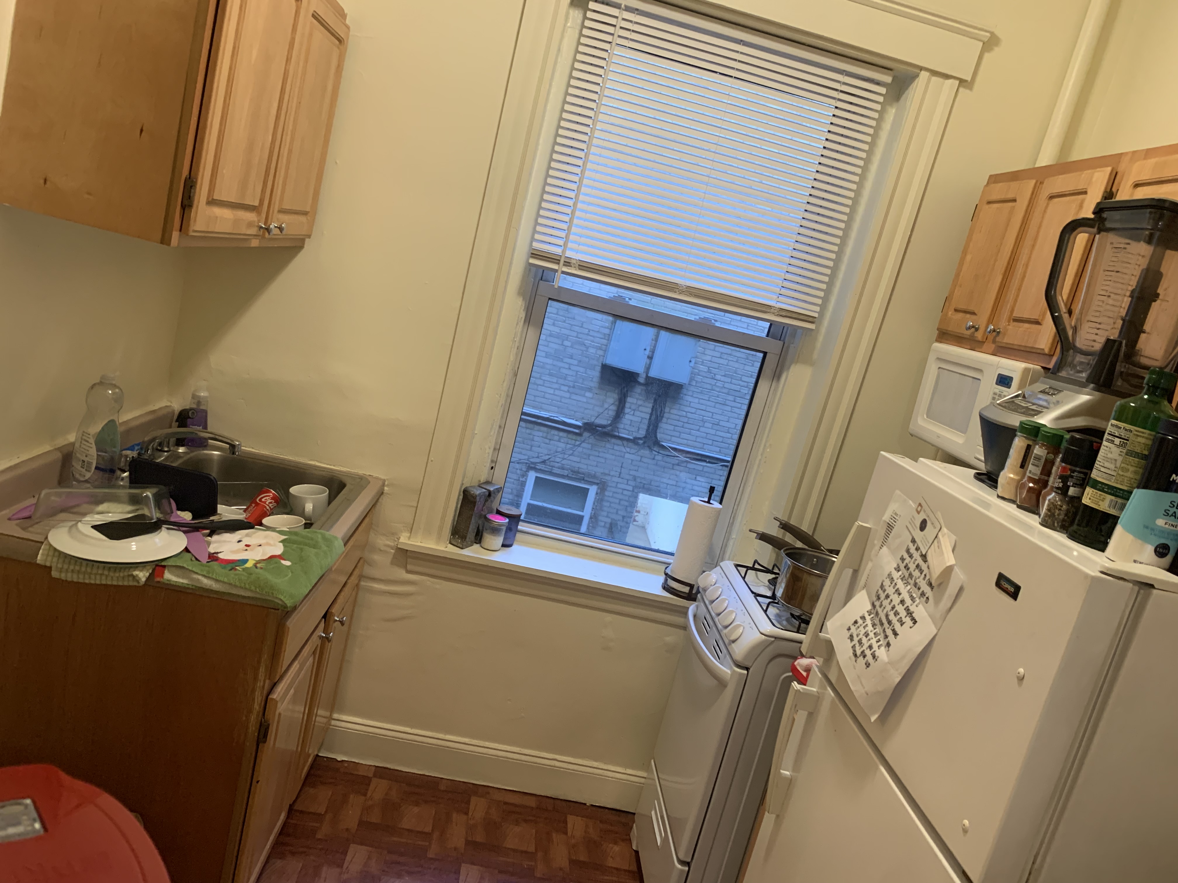 16 Queensberry St, Fenway