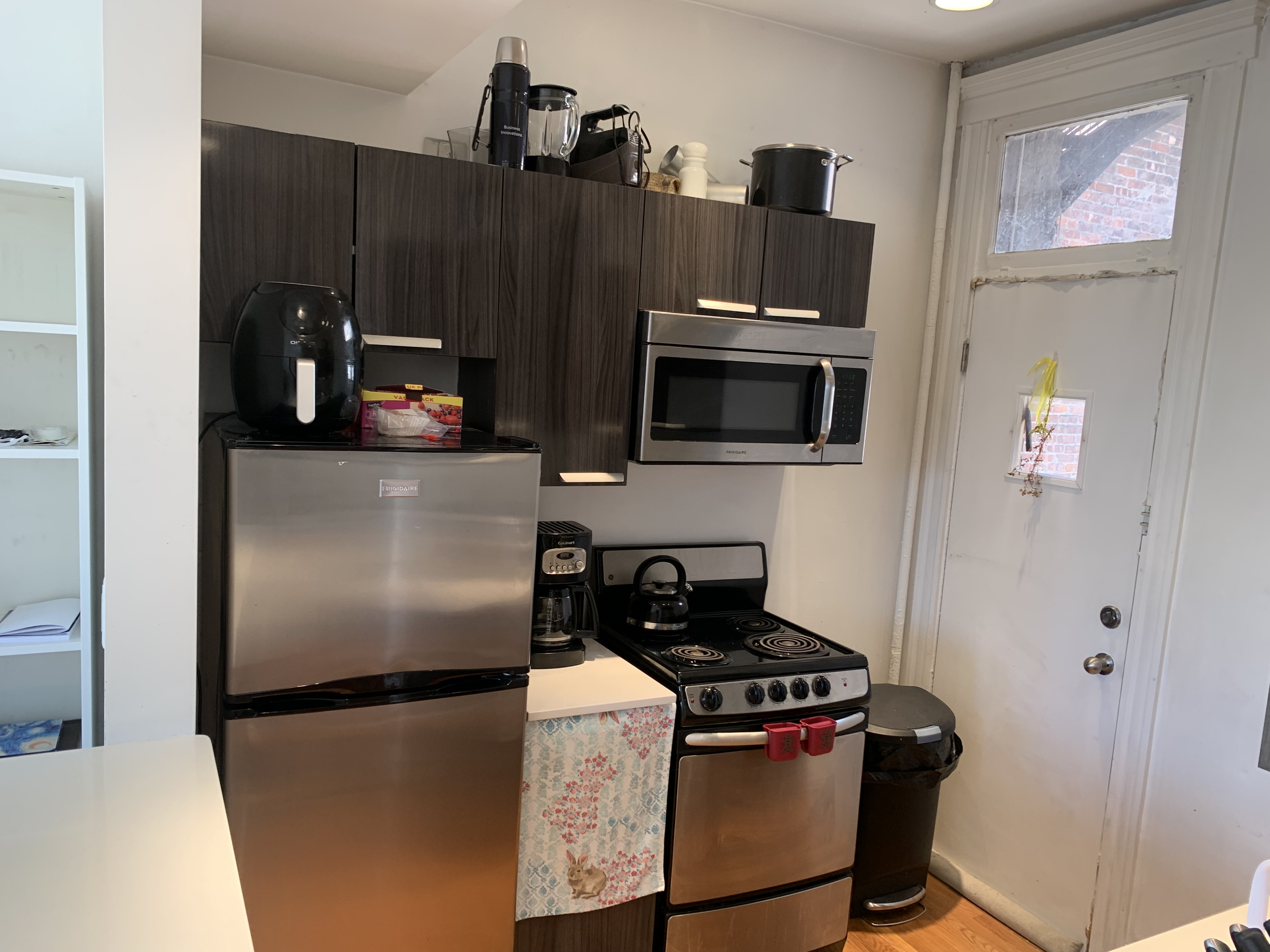 100 Queensberry St, Fenway