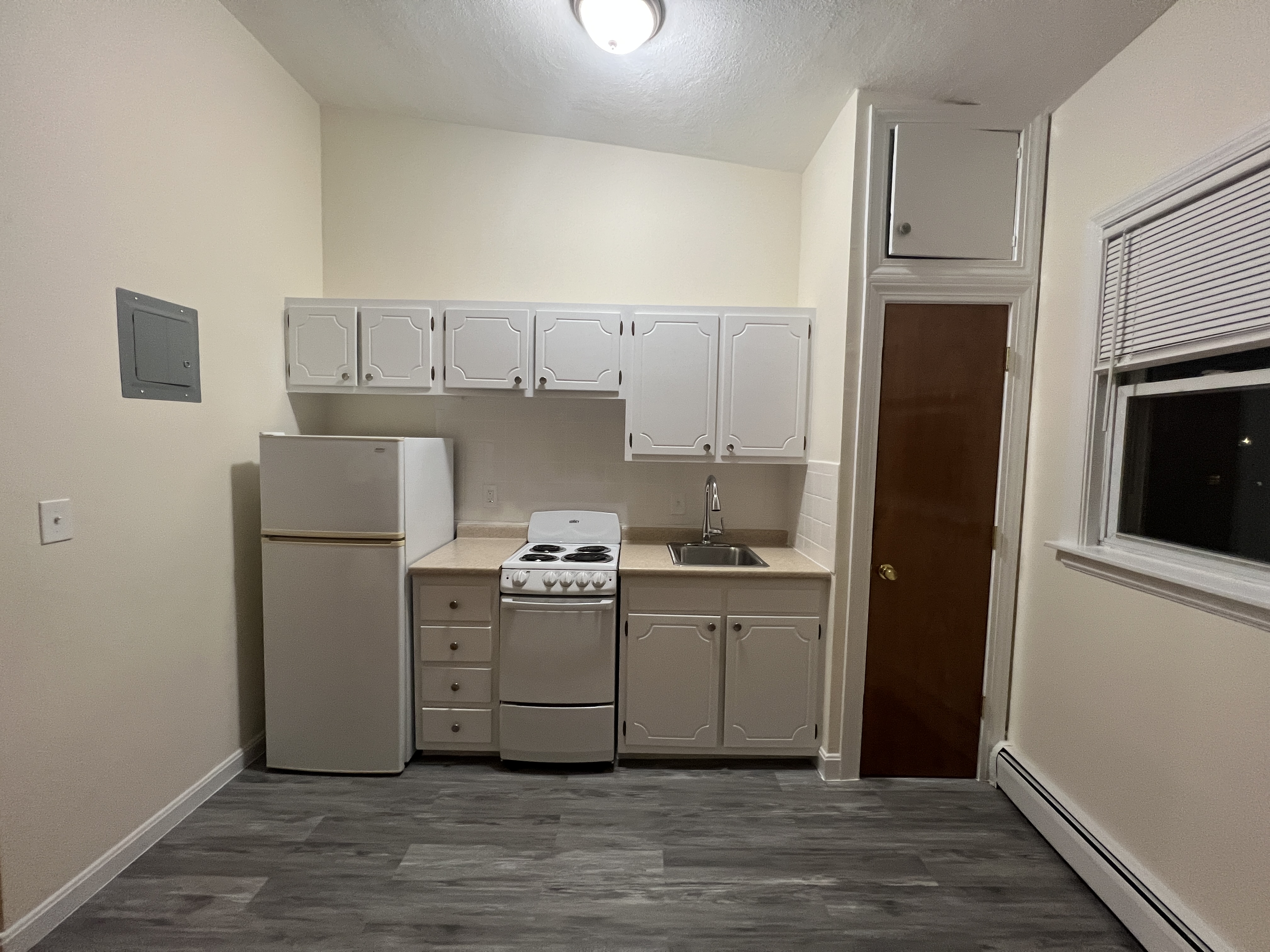 180 North Beacon St, Brighton