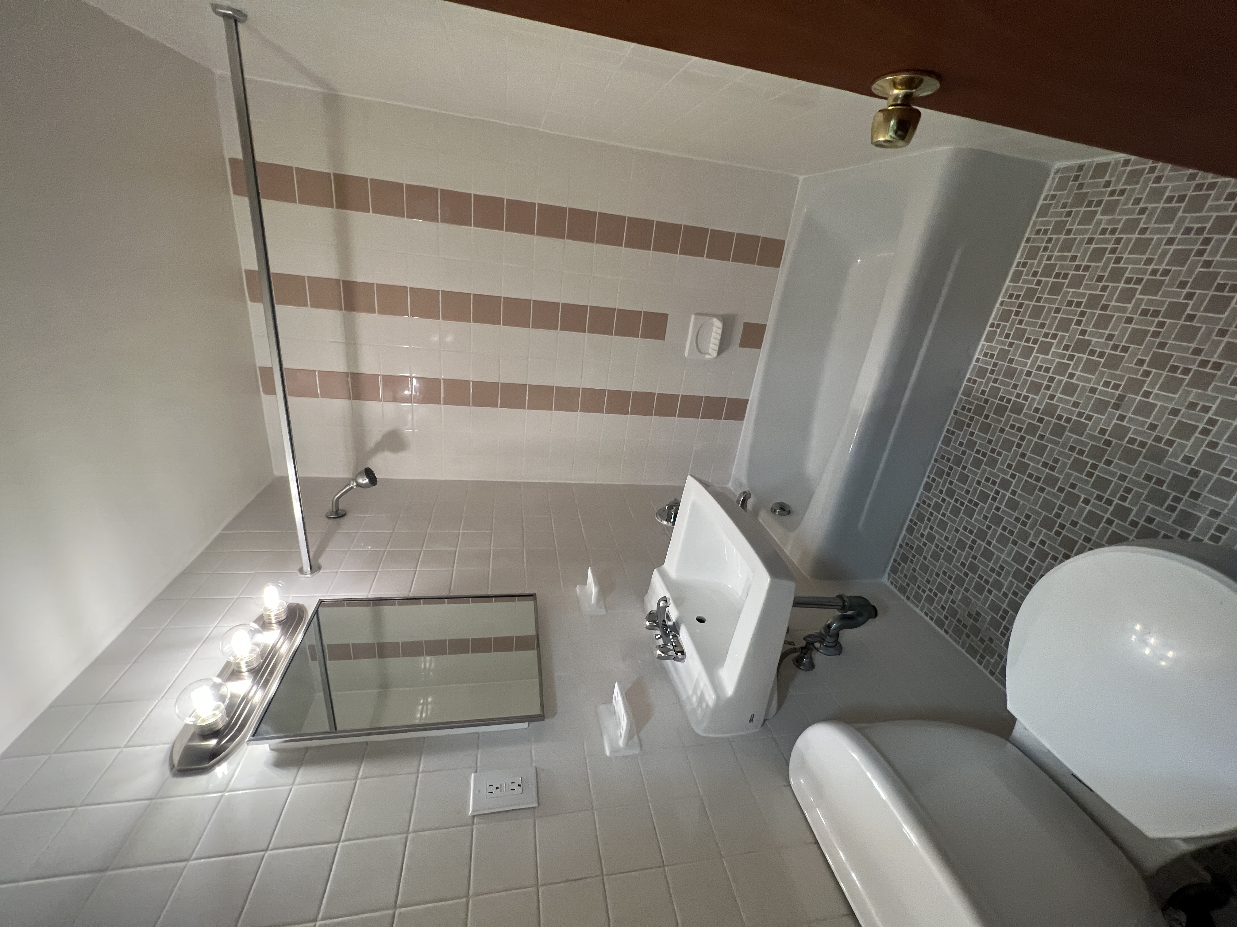 180 North Beacon St, Brighton