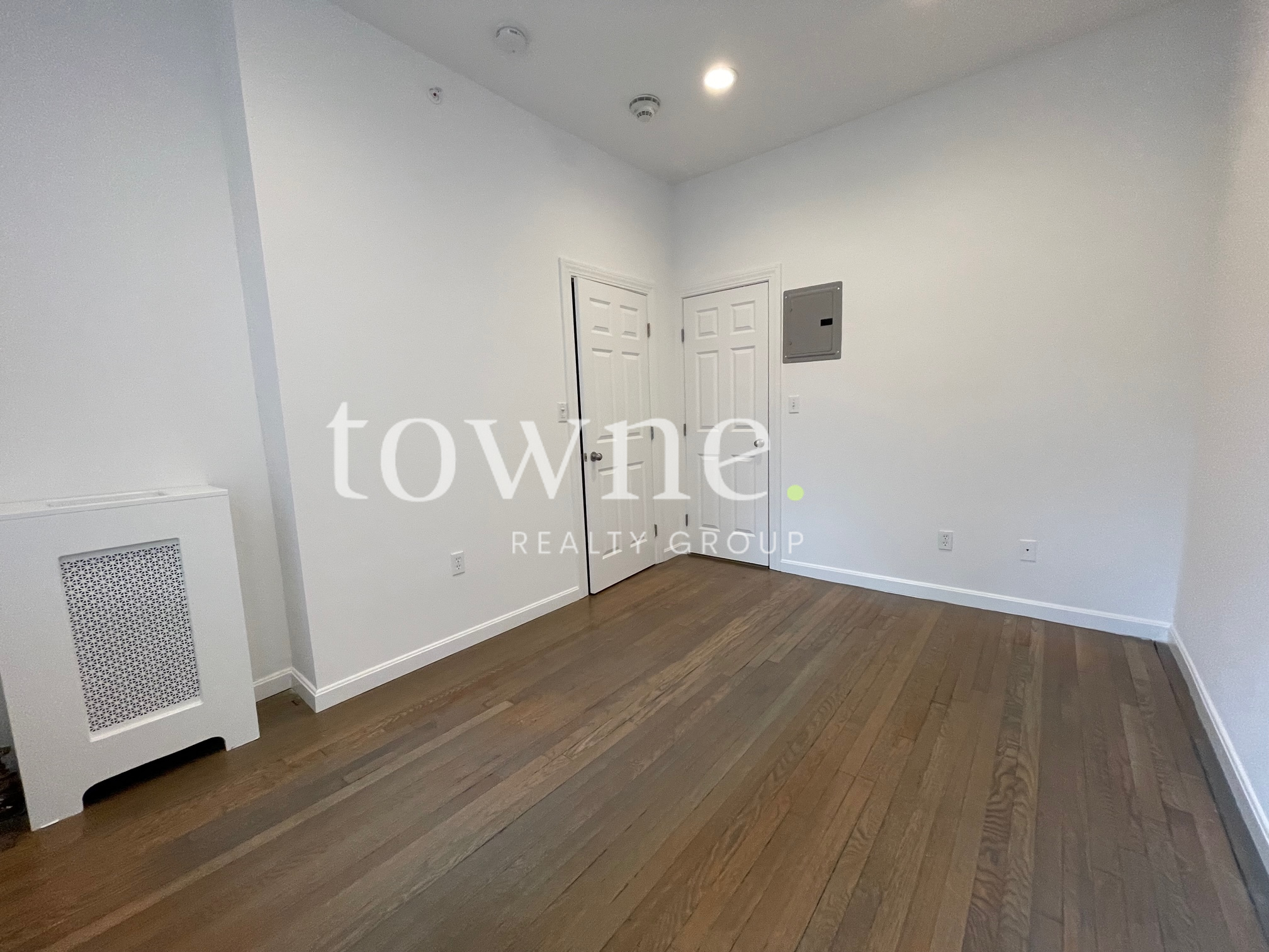 11 Queensberry St, Fenway