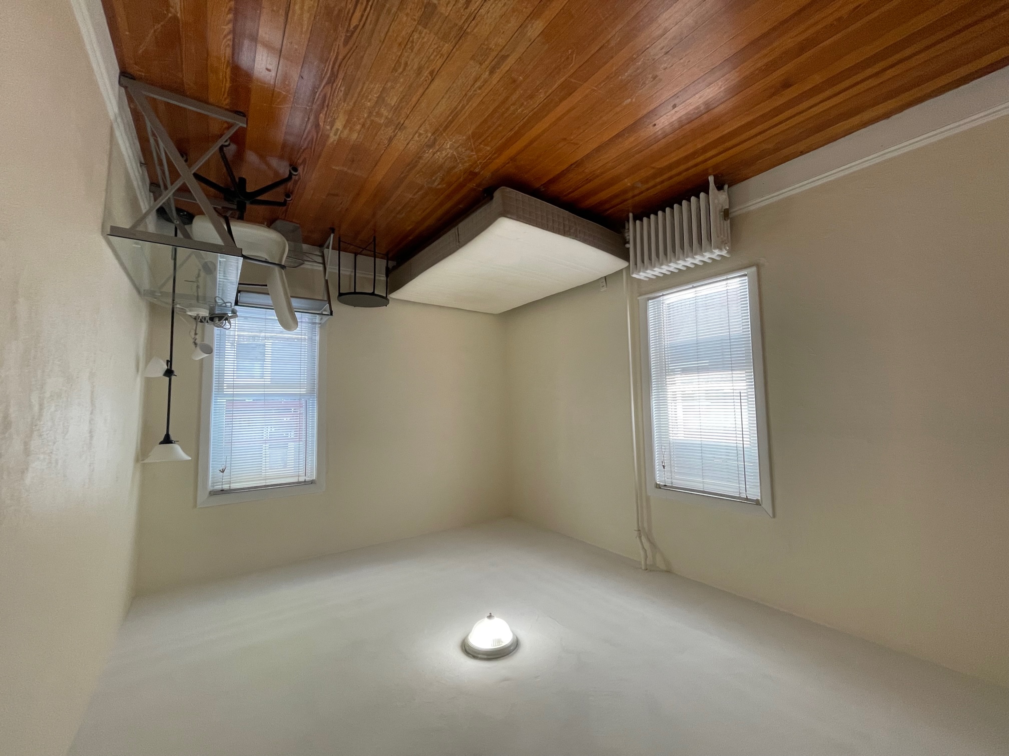 26 Russell Rd, Teele Square