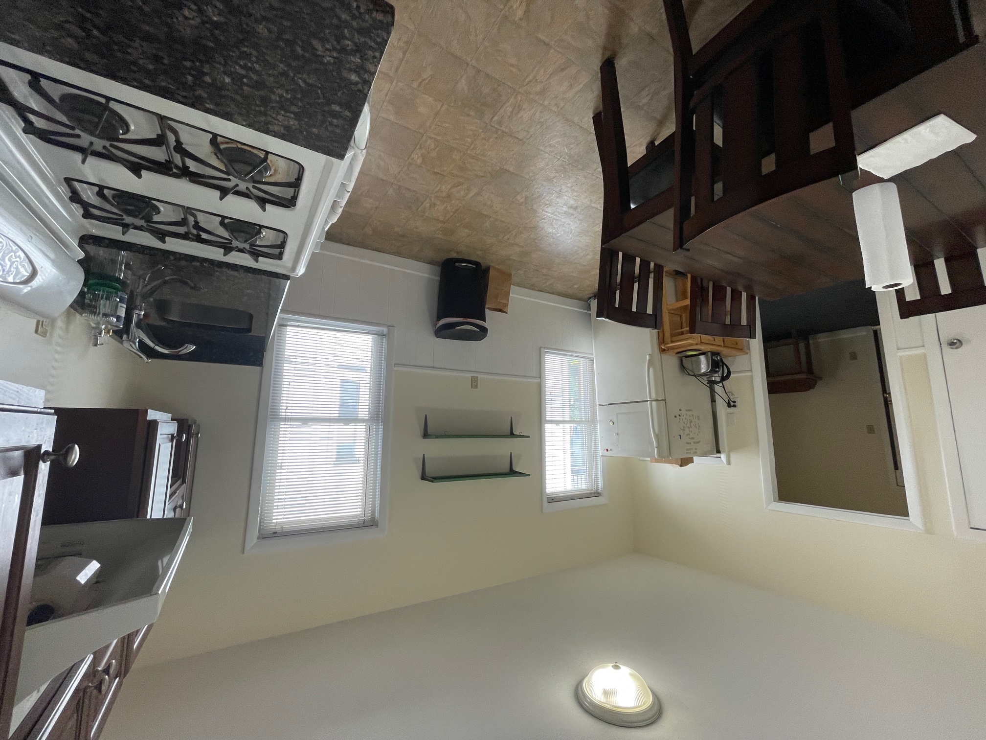 26 Russell Rd, Teele Square