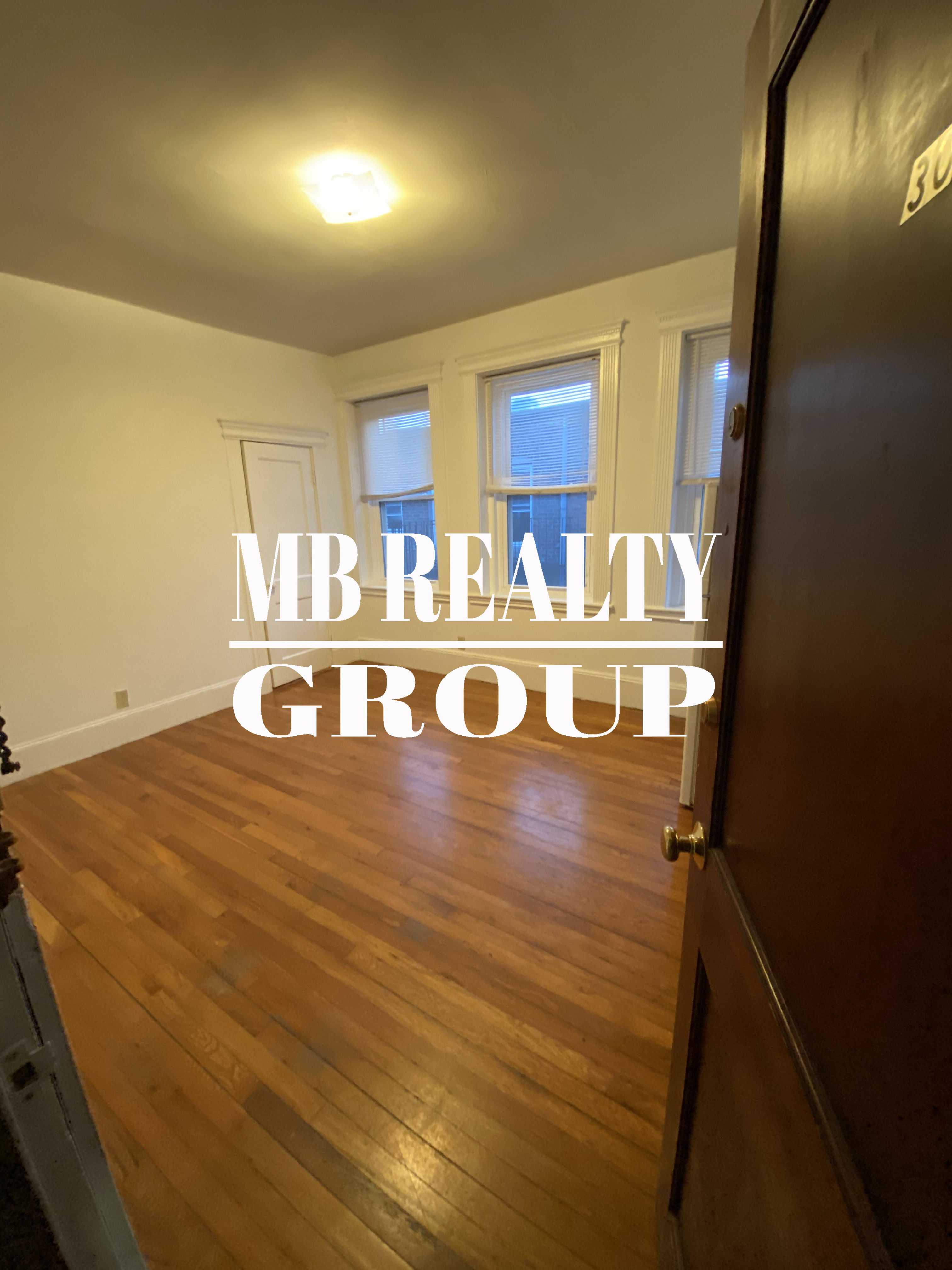 24 Westland Ave, Fenway