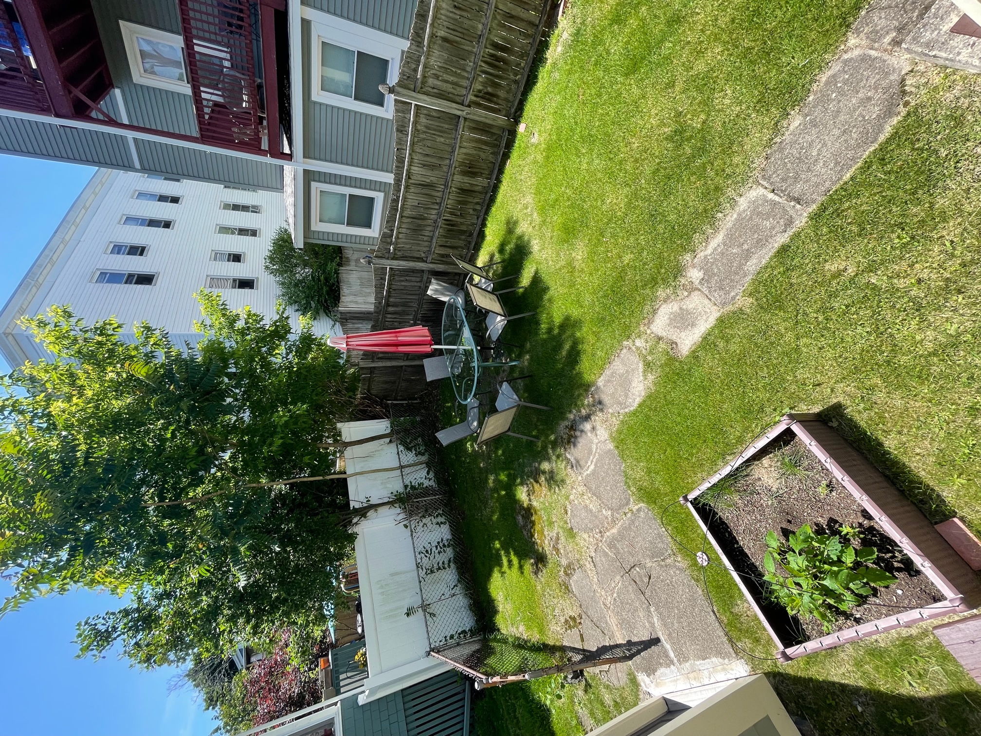 26 Russell Rd, Teele Square