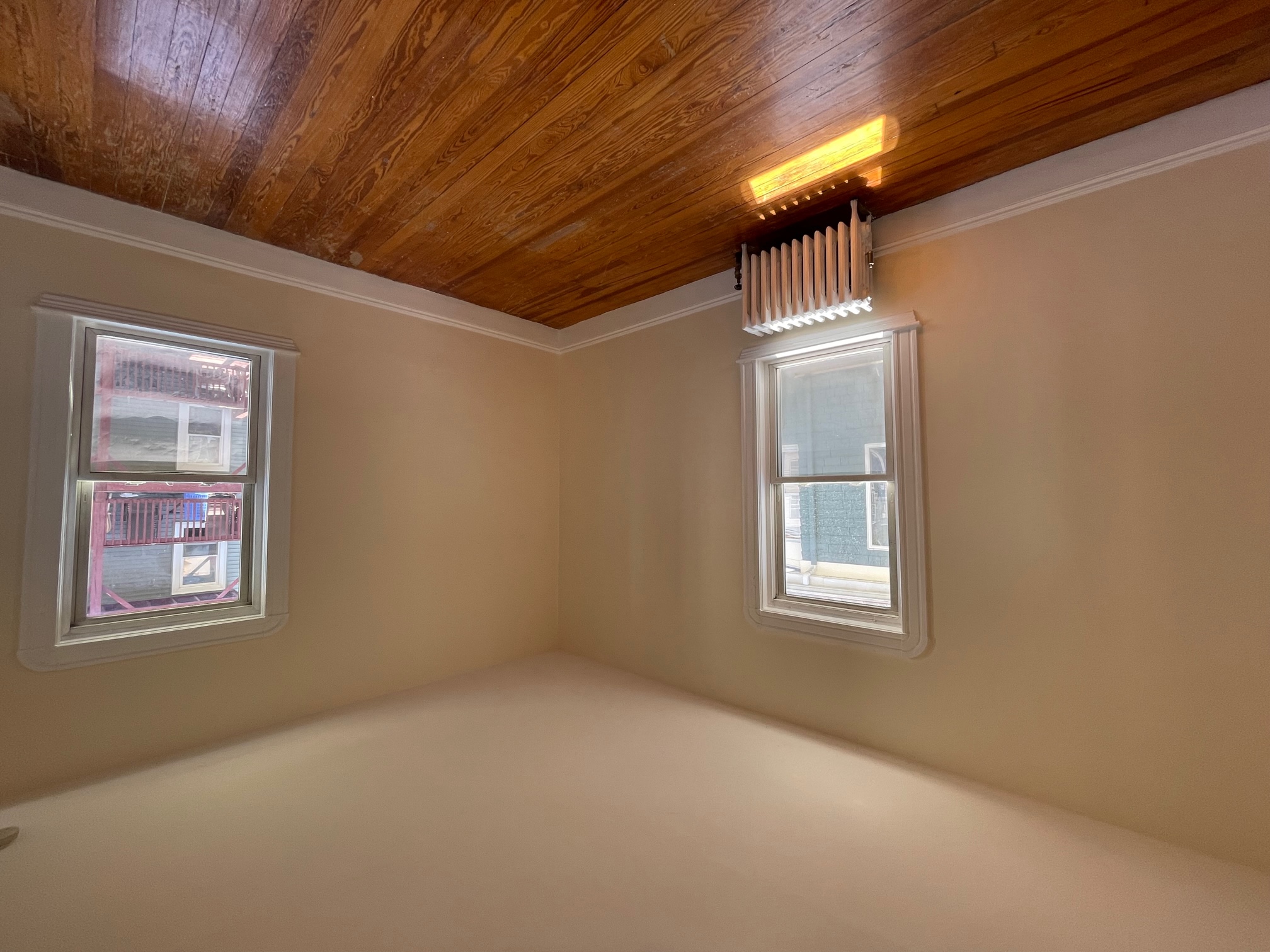 26 Russell Rd, Teele Square