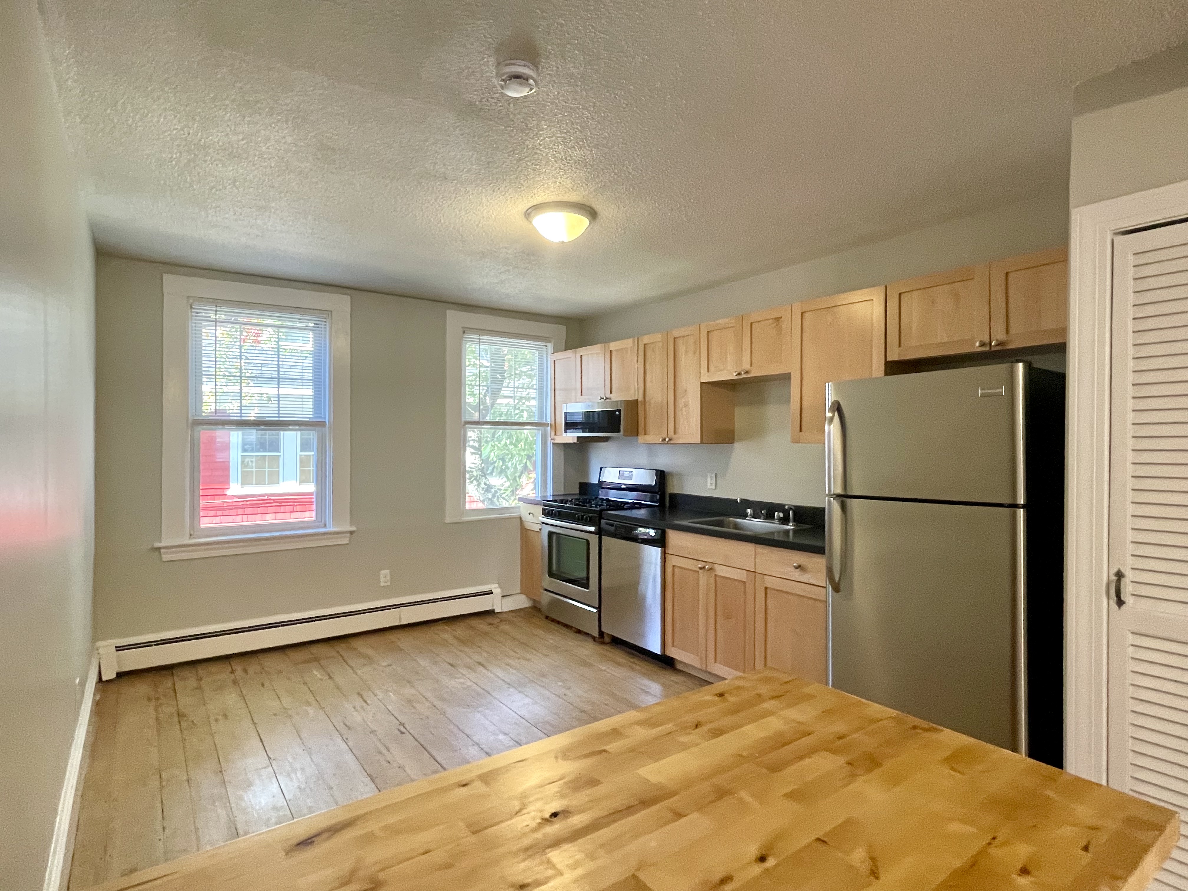 18 Roberts St, Brookline