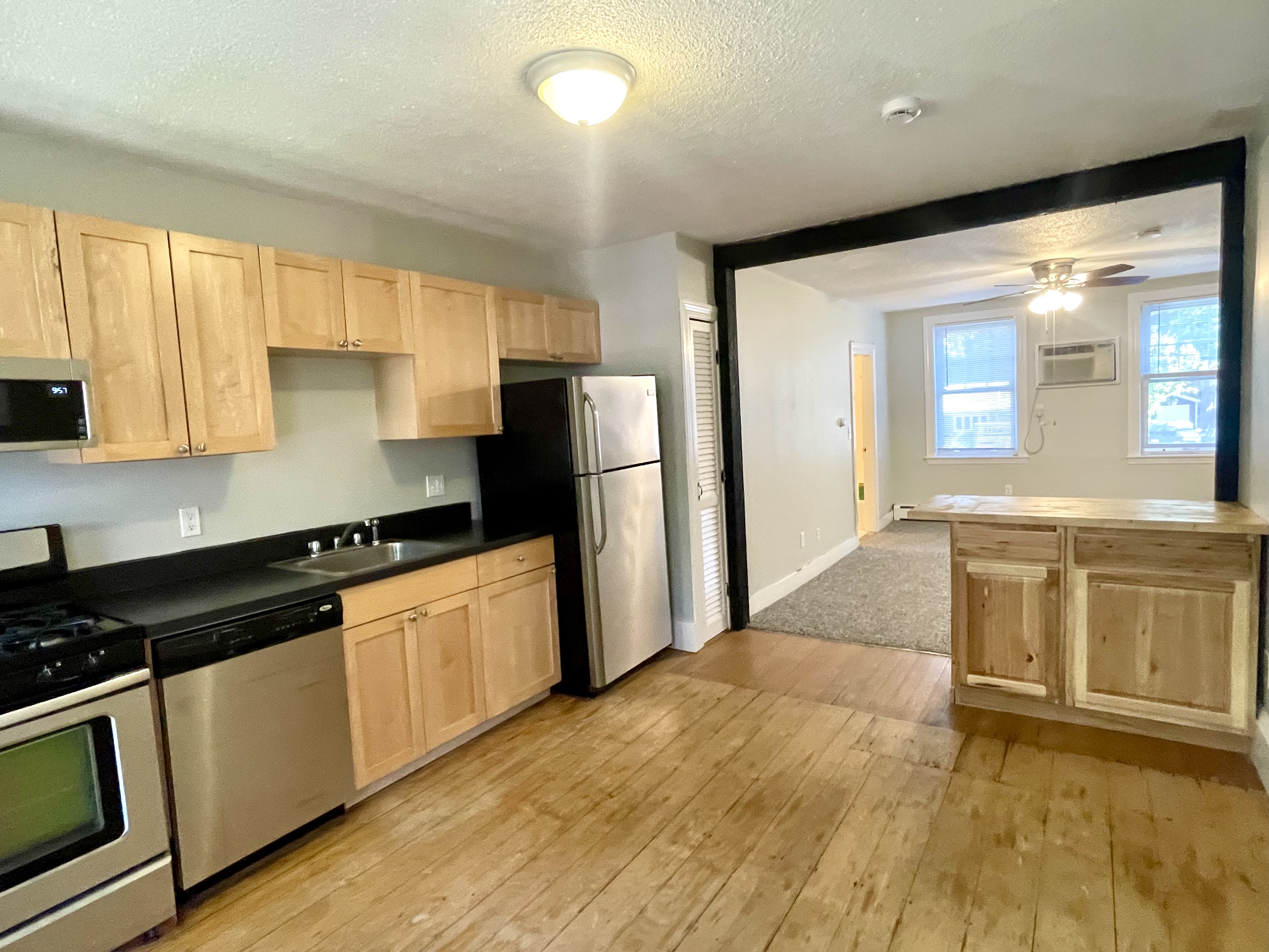 18 Roberts St, Brookline