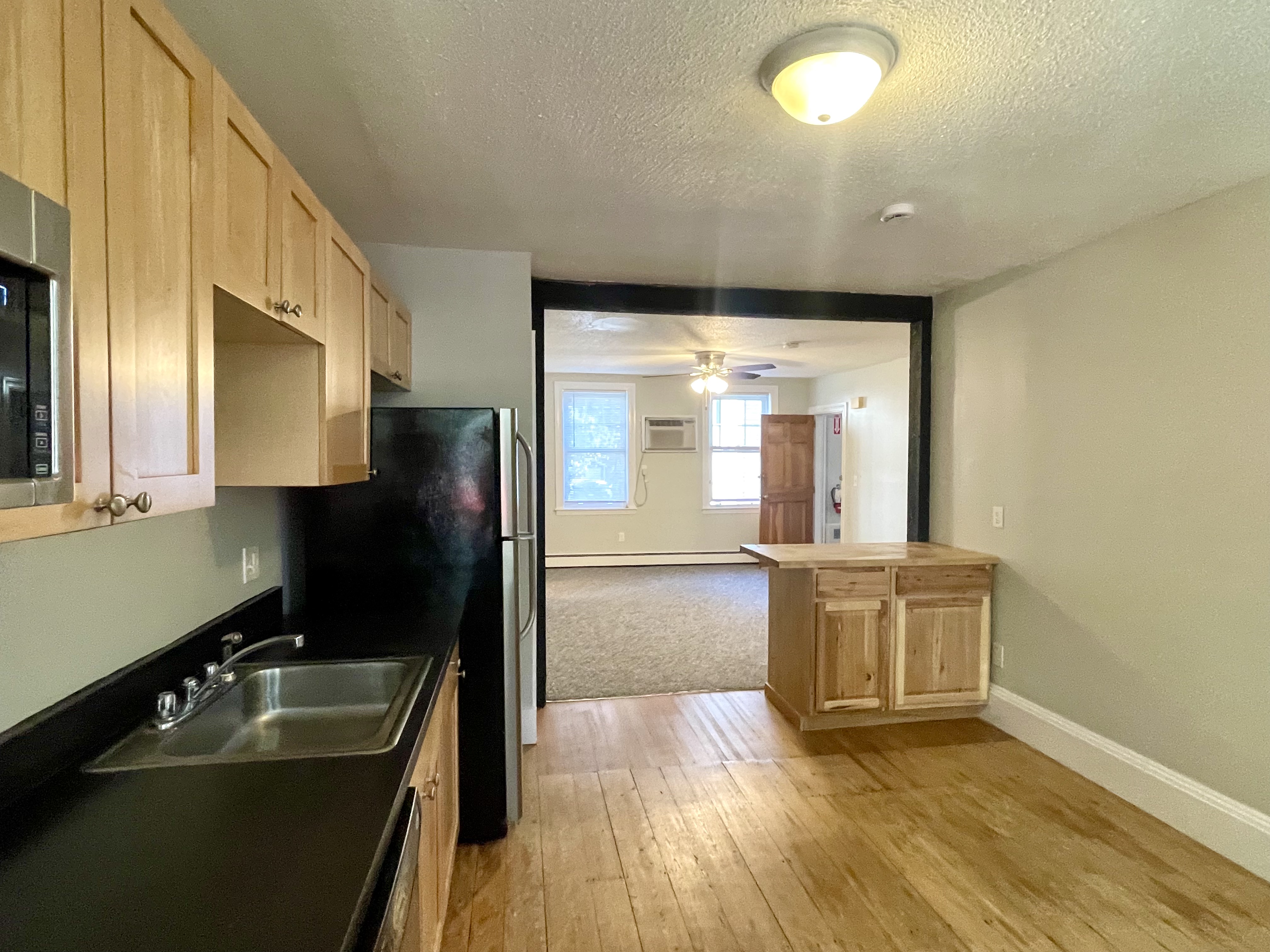 18 Roberts St, Brookline