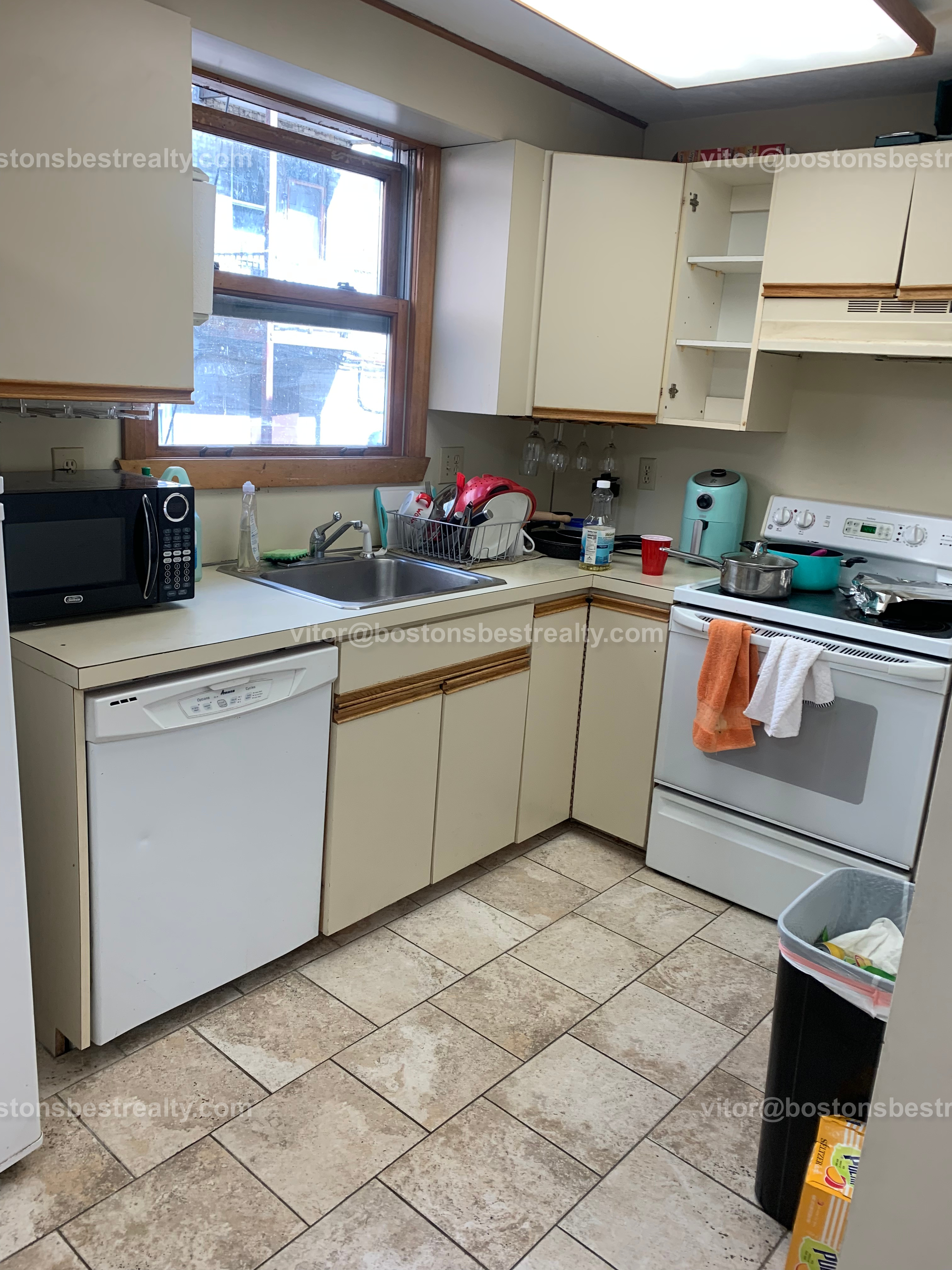 41 Ashford St, Allston