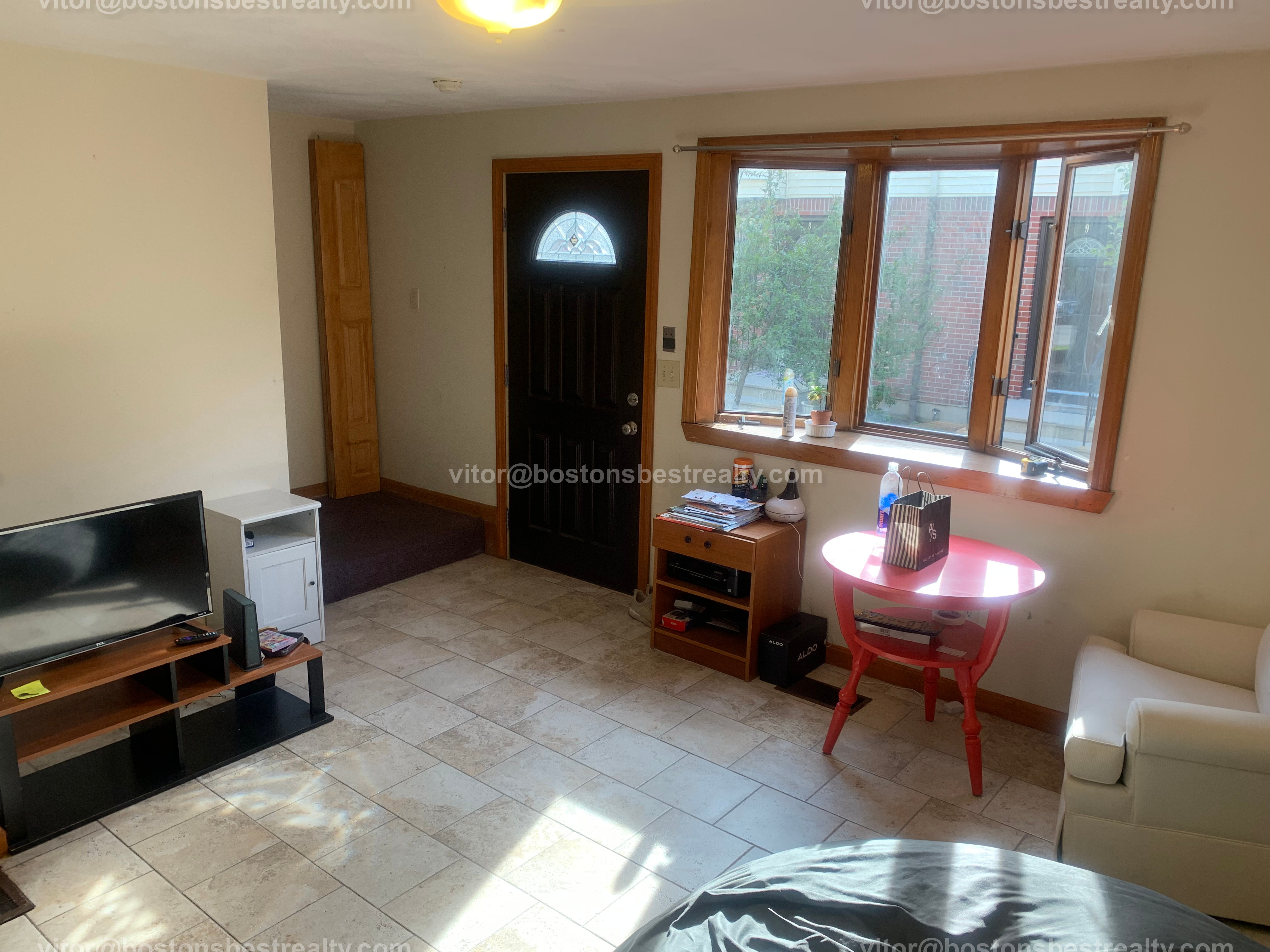 41 Ashford St, Allston