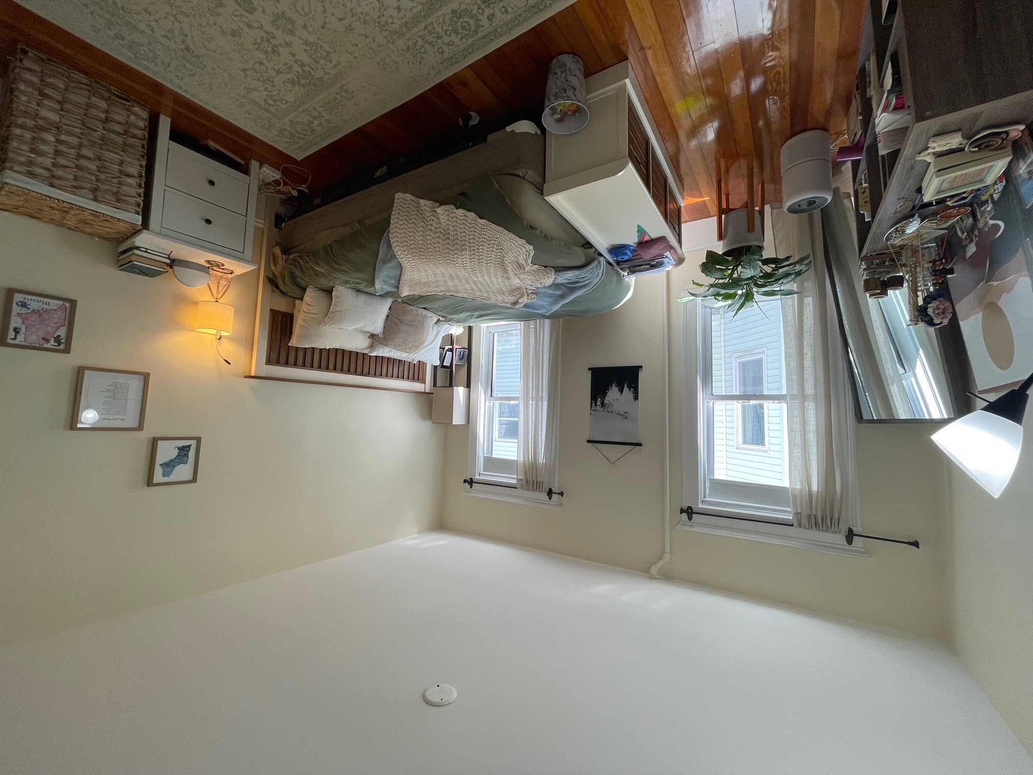 11 Ossipee Rd, Davis Square